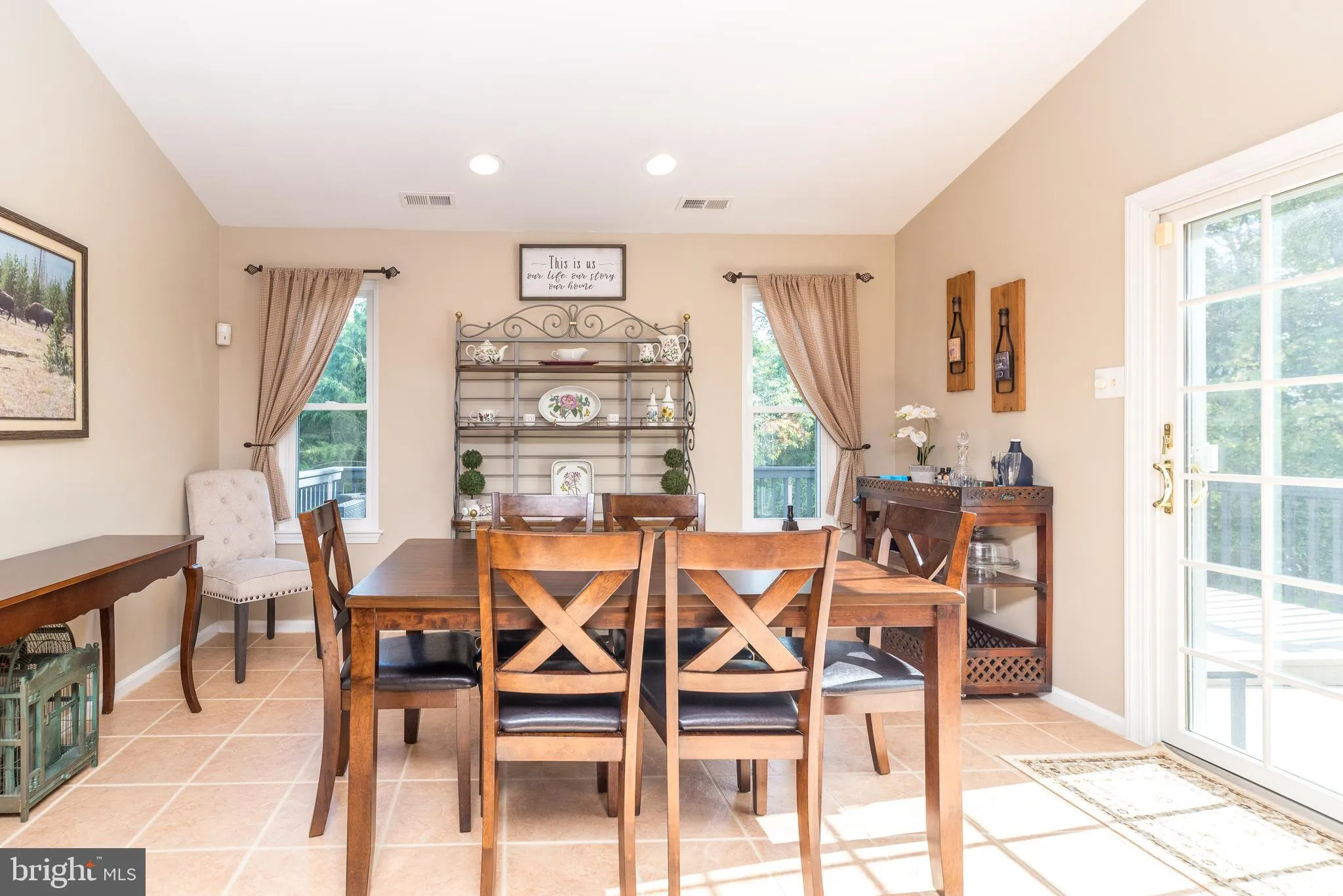 Jamison, Pennsylvania 18929, United States, 4 Bedrooms Bedrooms, ,3 BathroomsBathrooms,Residential,Active,226427