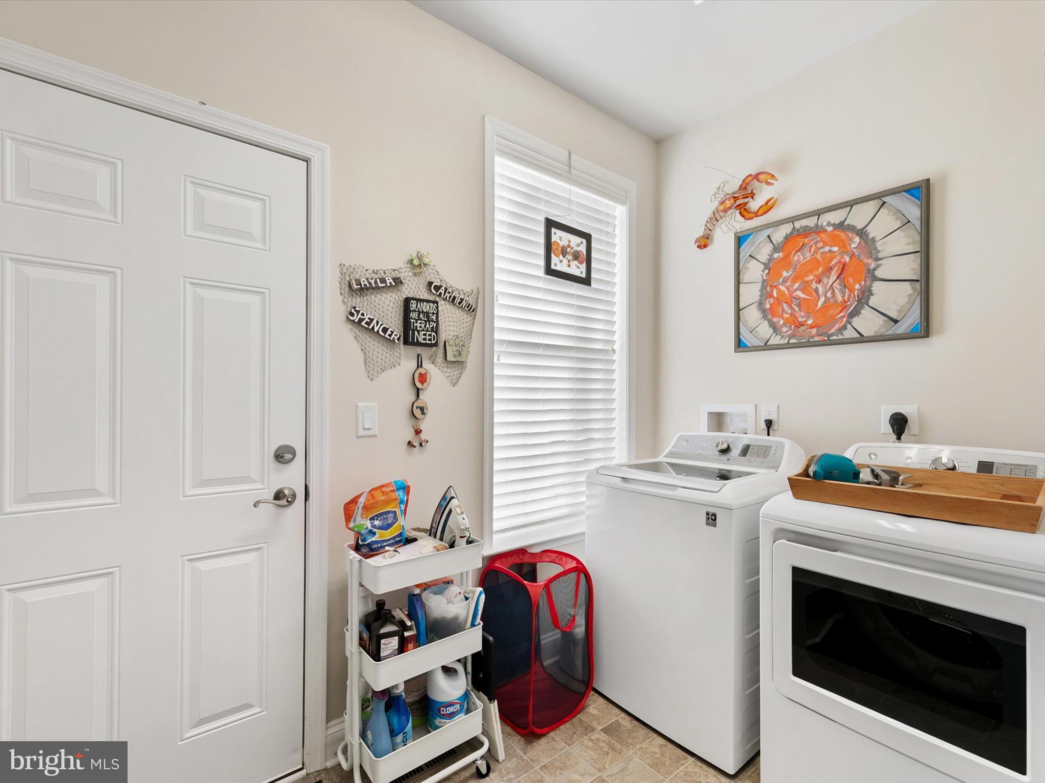 LIGHTHOUSE CROSSING - Residential