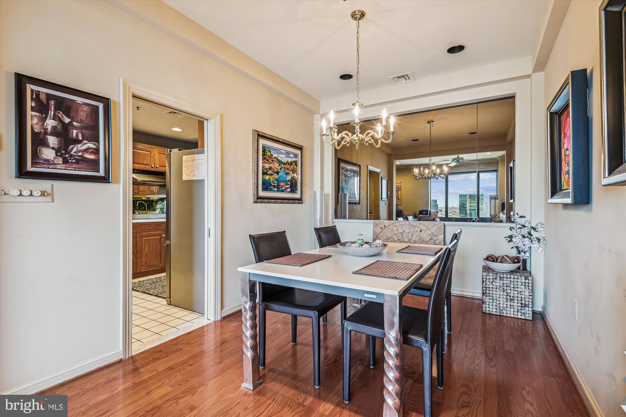 INNER HARBOR - Residential