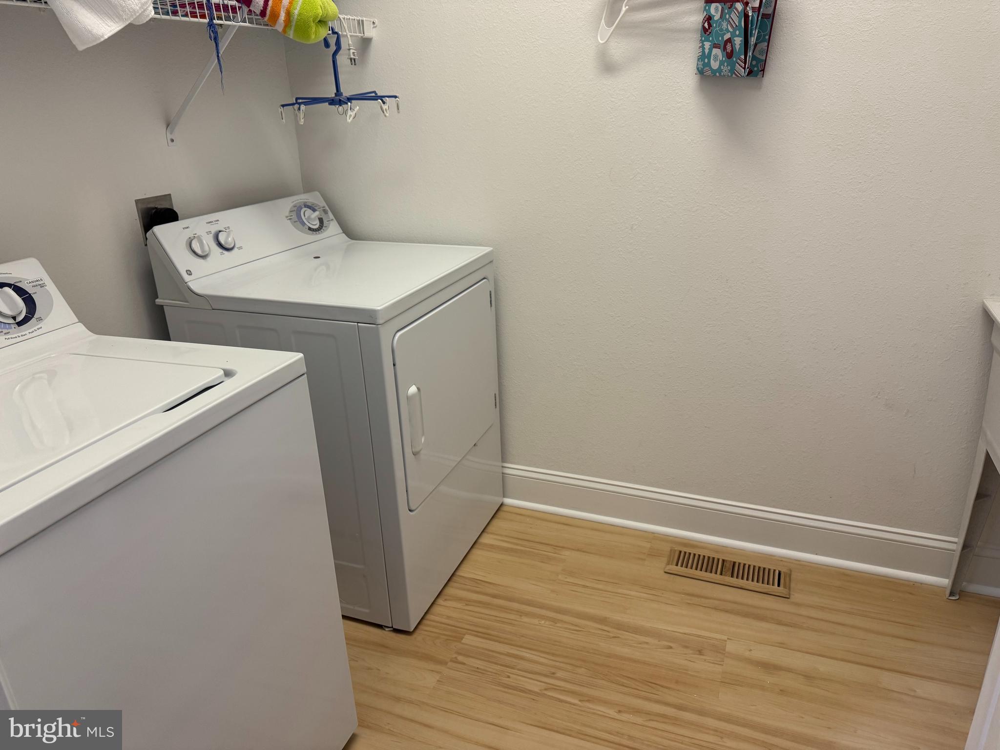 BAYSIDE - Residential