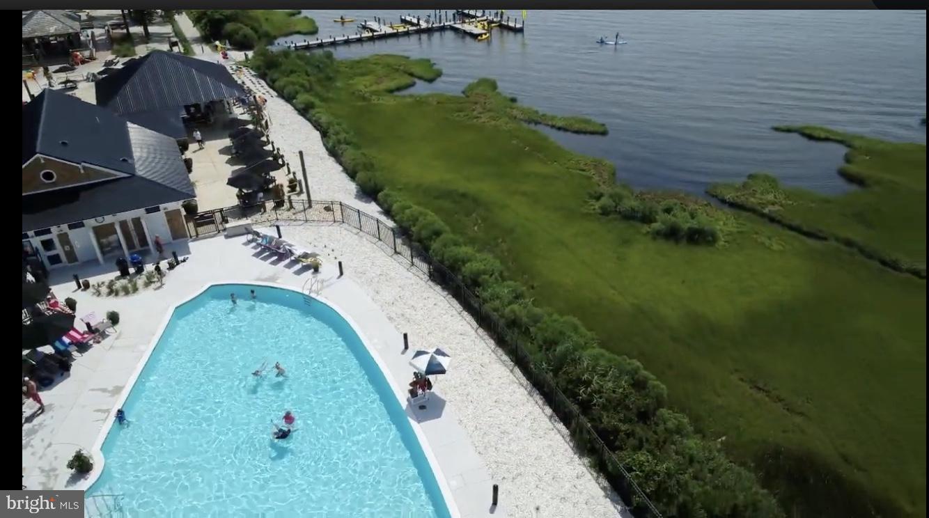 BAYSIDE - Residential