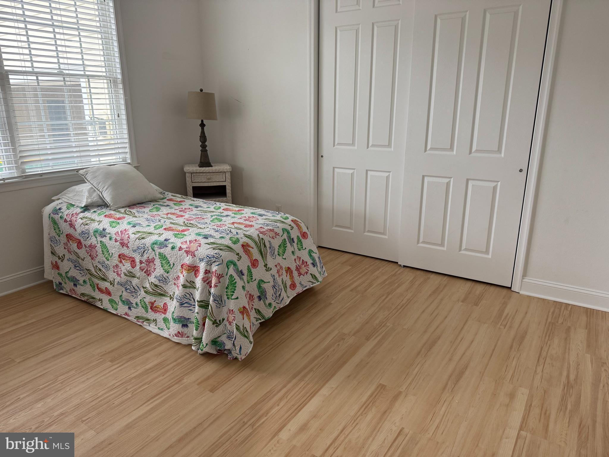 BAYSIDE - Residential