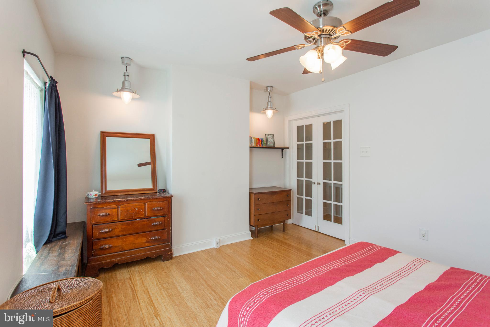 DICKINSON NARROWS - Residential