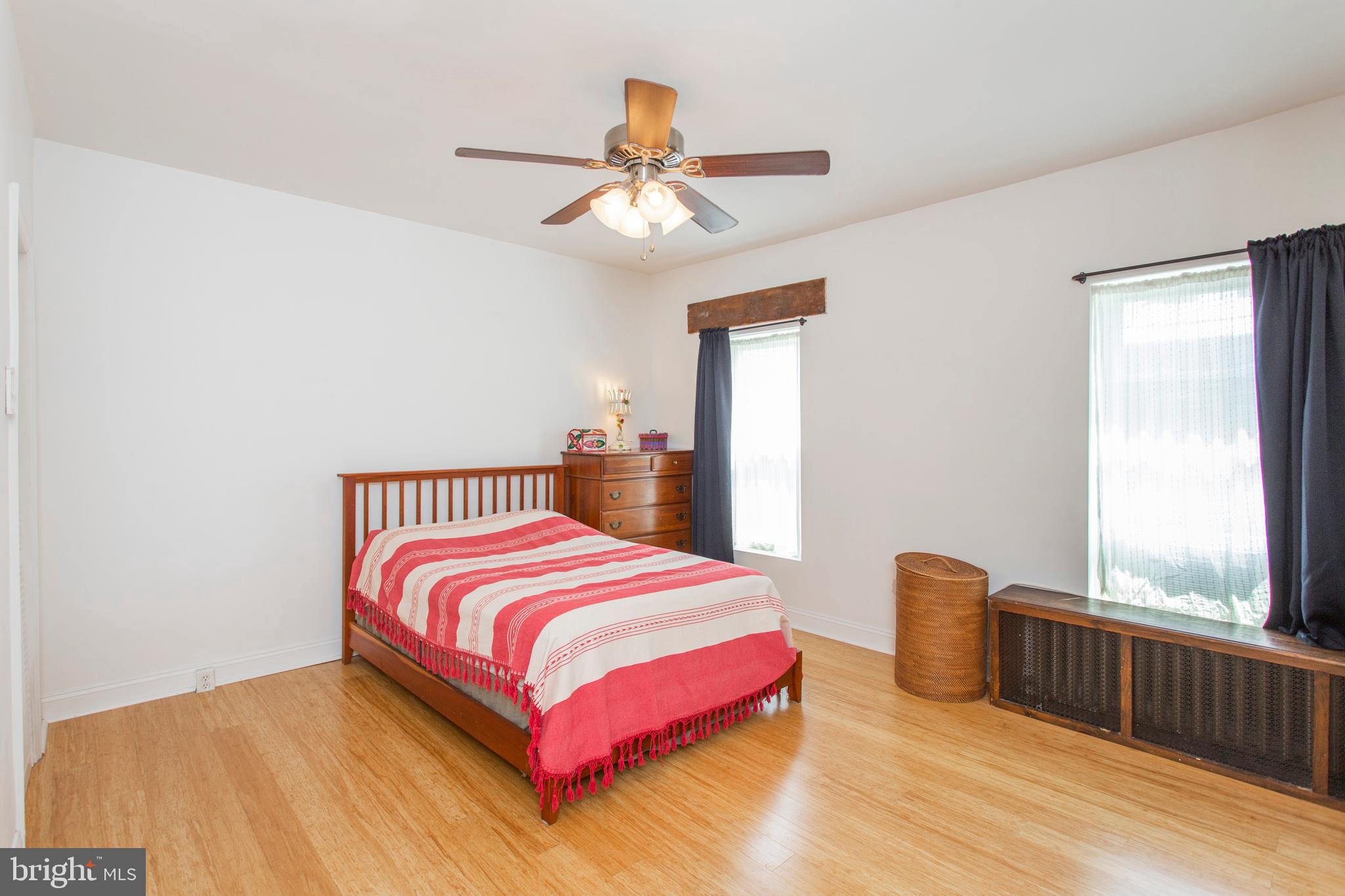 DICKINSON NARROWS - Residential