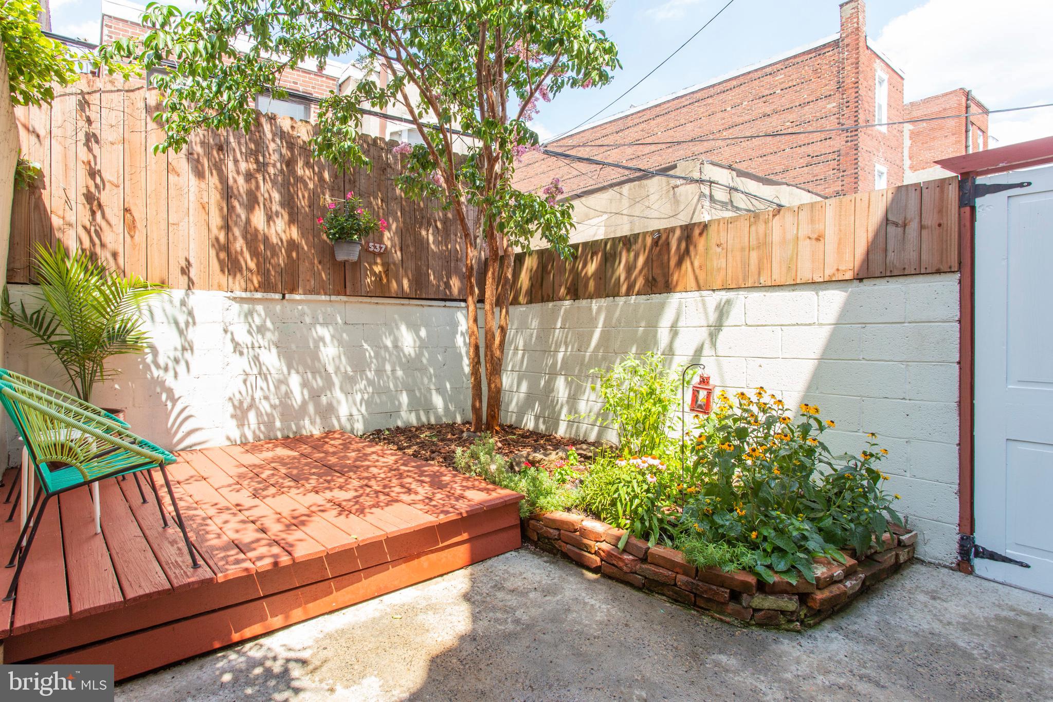 DICKINSON NARROWS - Residential