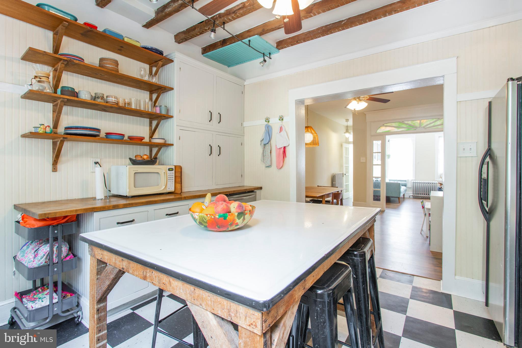 DICKINSON NARROWS - Residential