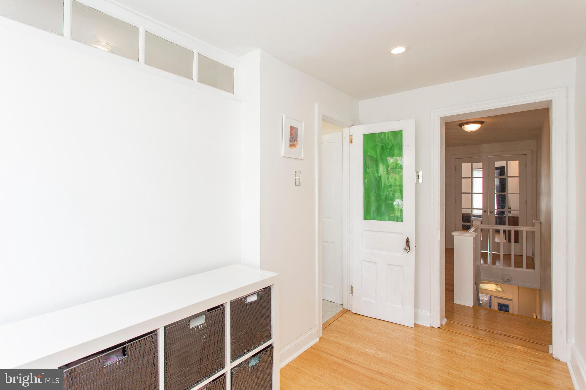 DICKINSON NARROWS - Residential