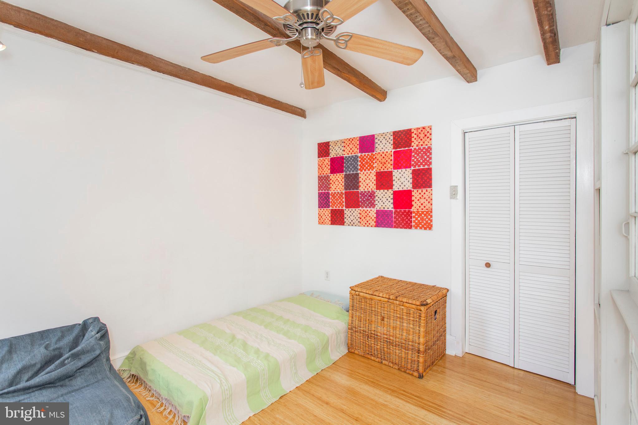 DICKINSON NARROWS - Residential