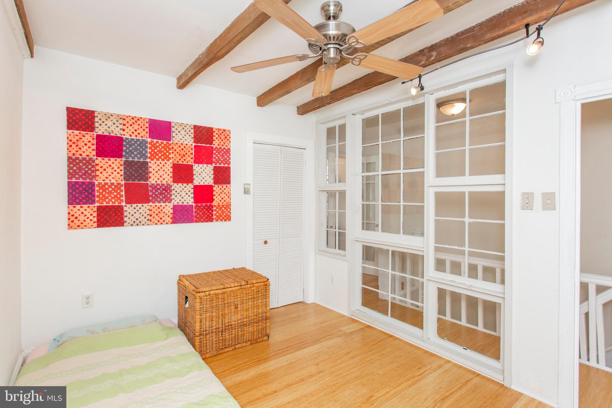 DICKINSON NARROWS - Residential