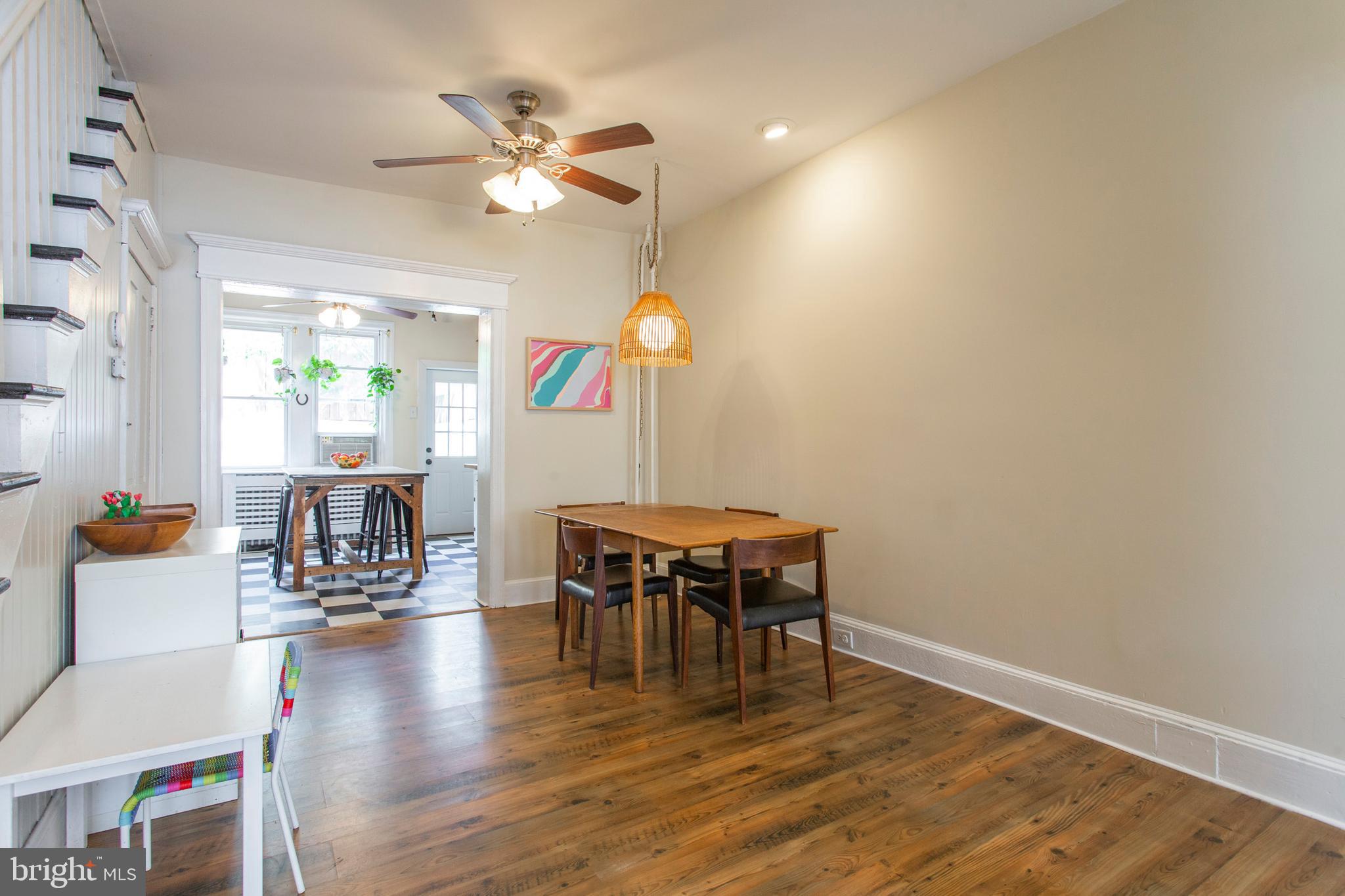 DICKINSON NARROWS - Residential