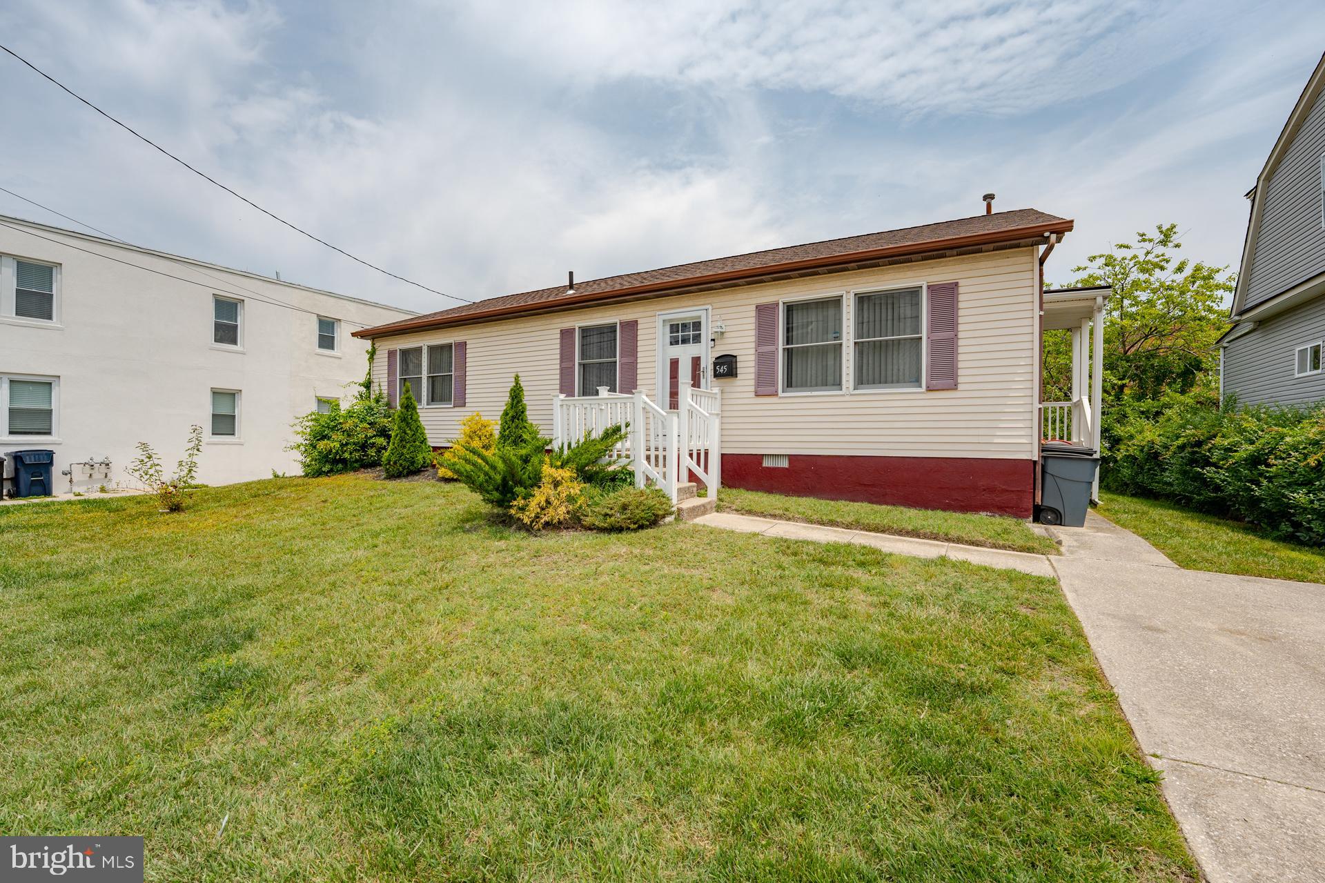 545 N CONNECTICUT AVENUE