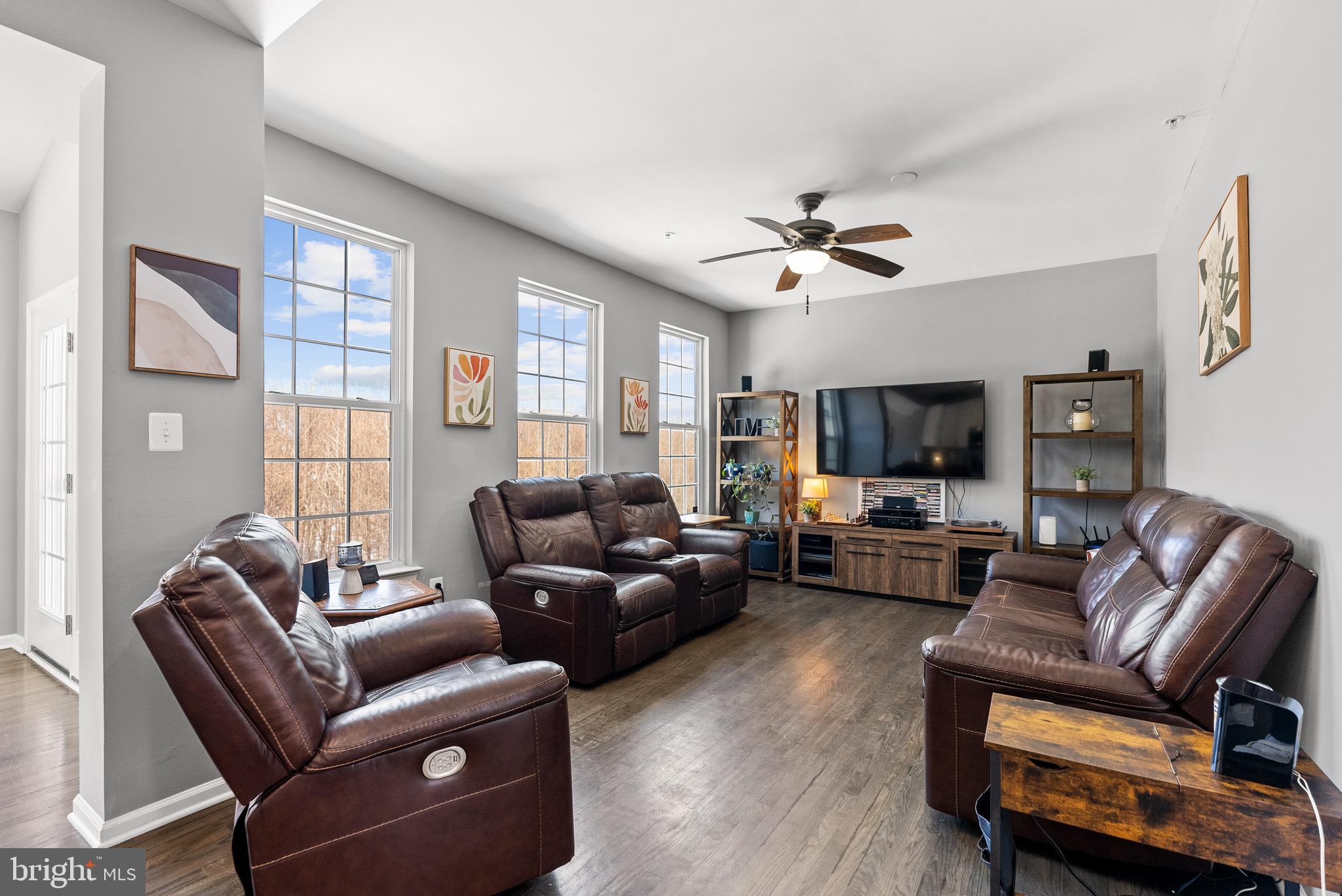 VISTAS AT GALLAHAN - Residential