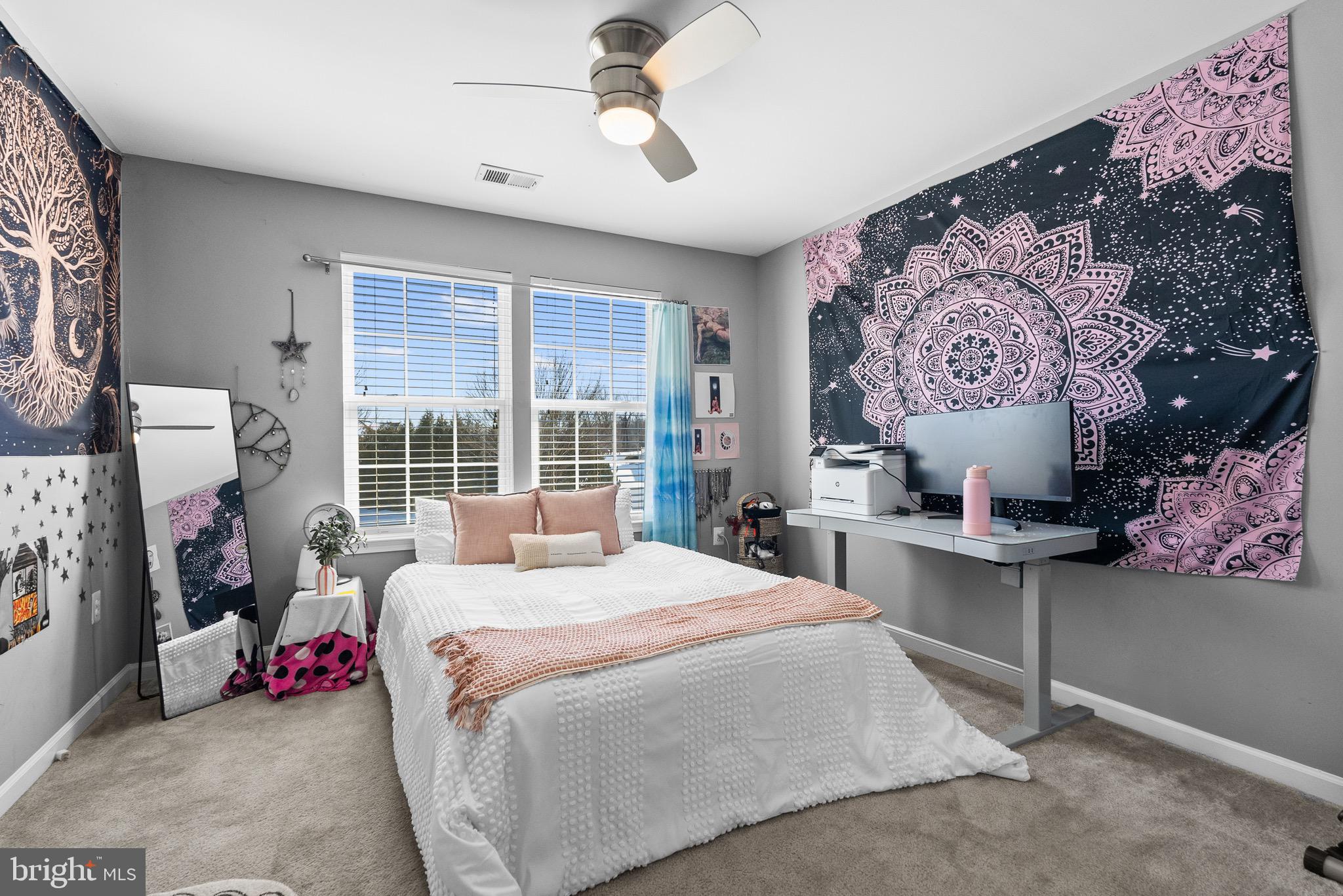 VISTAS AT GALLAHAN - Residential