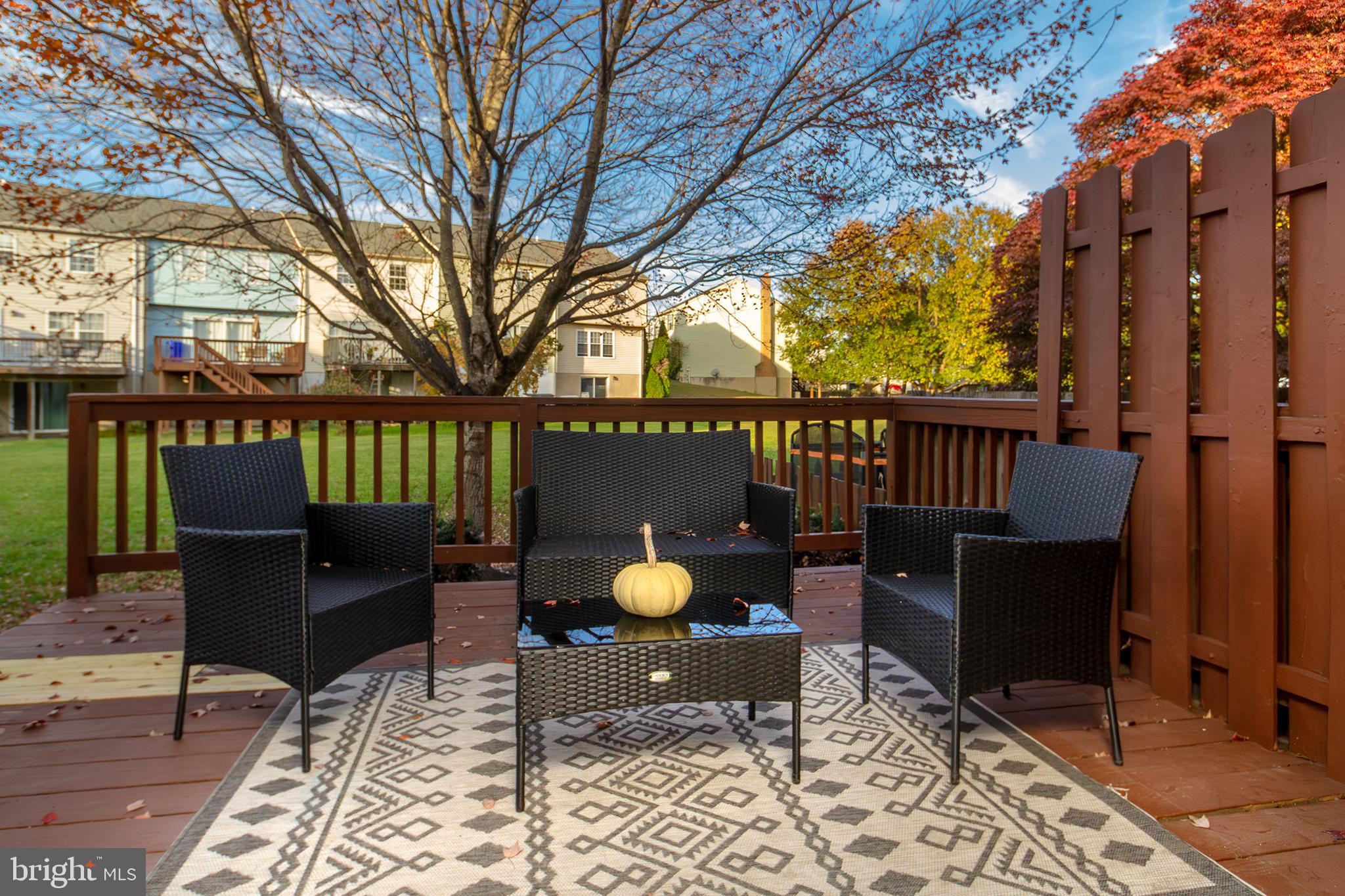 PINEDALE WOODS - Residential