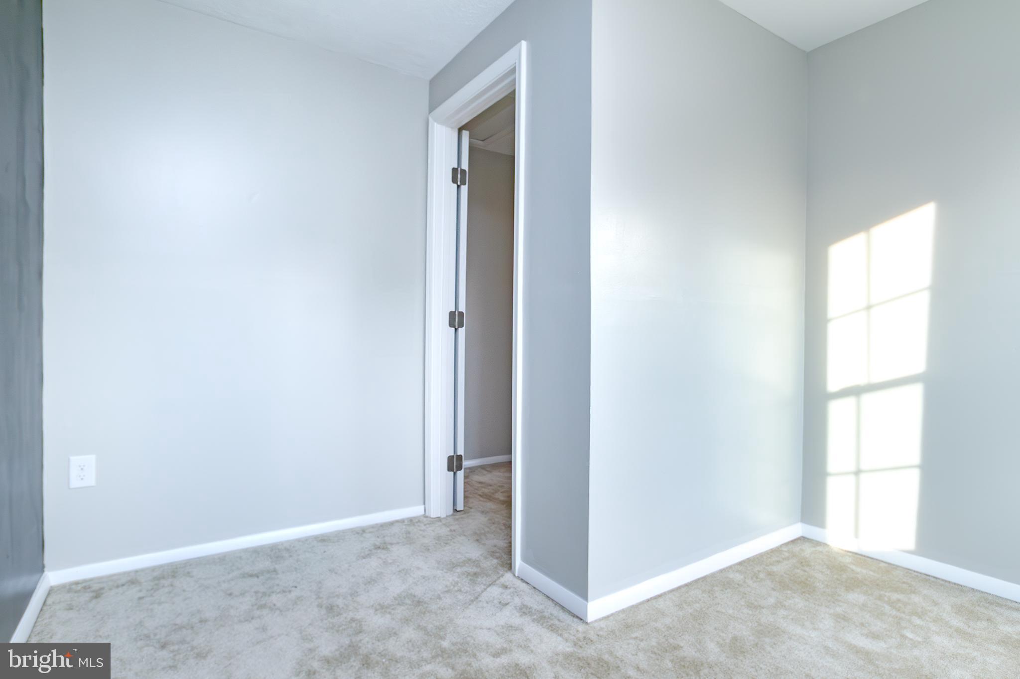 PINEDALE WOODS - Residential