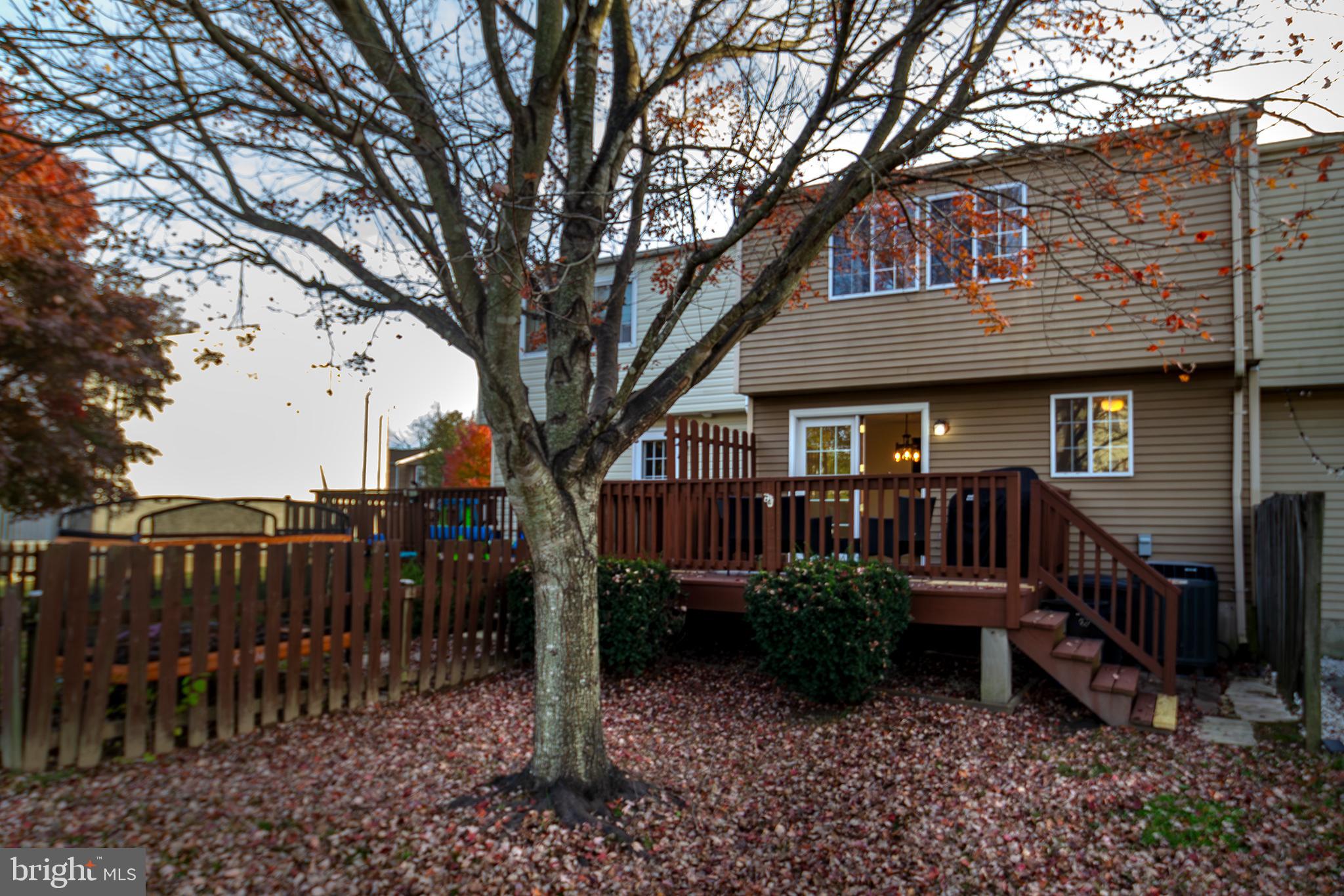 PINEDALE WOODS - Residential