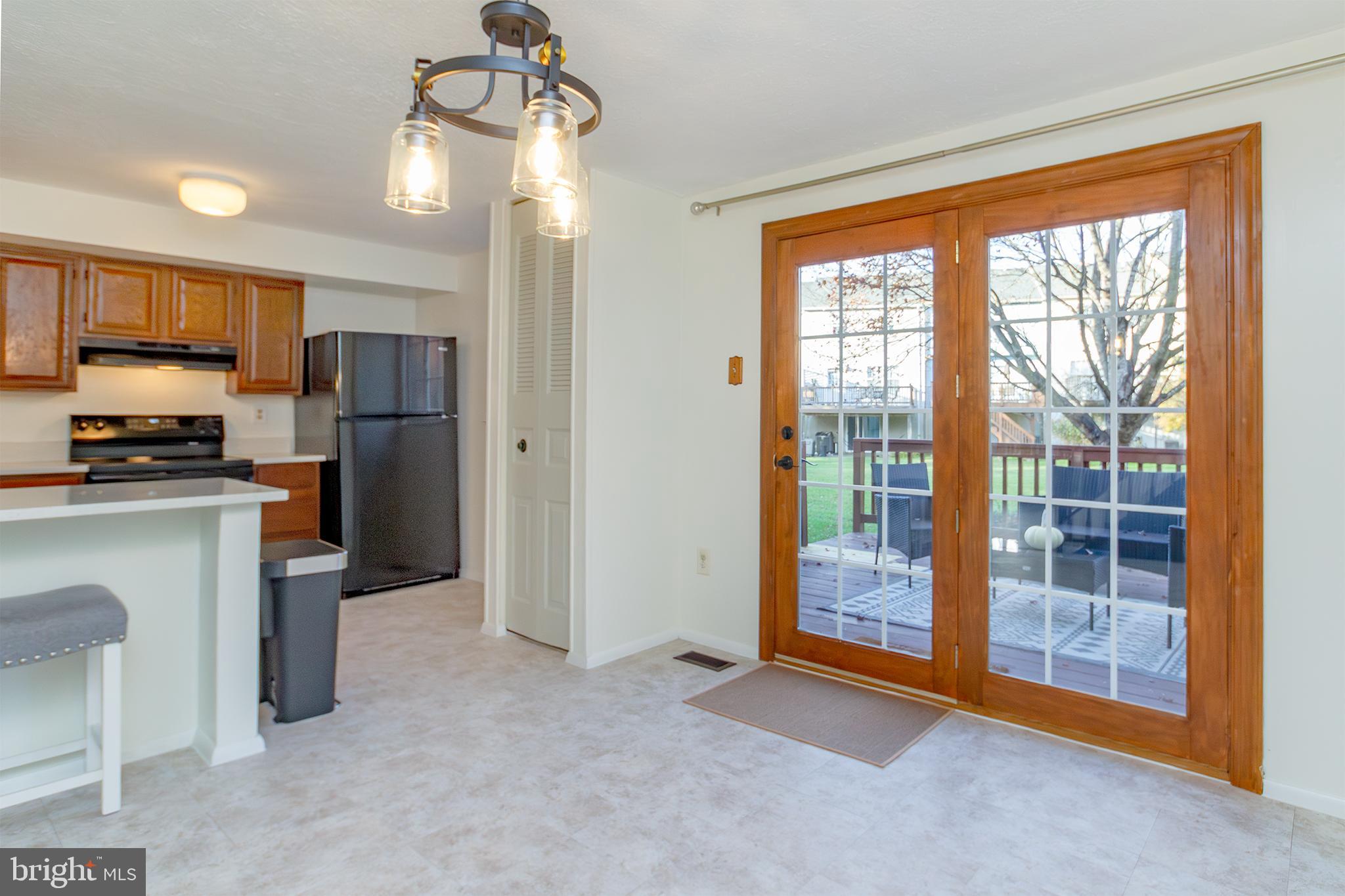 PINEDALE WOODS - Residential