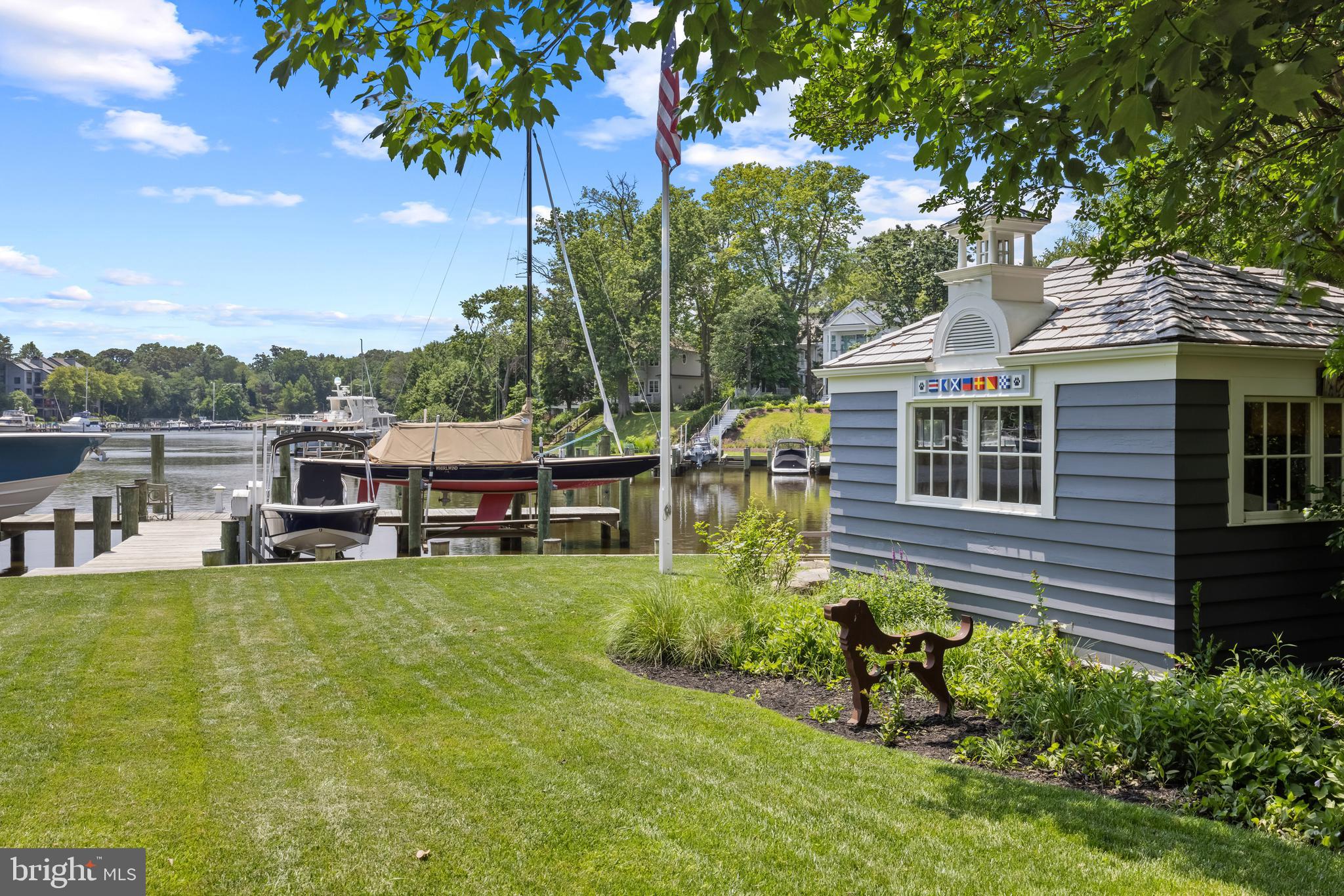 MURRAY HILL - Residential