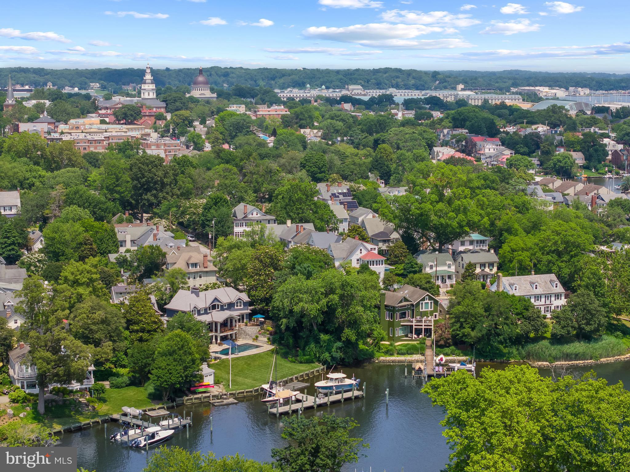 MURRAY HILL - Residential