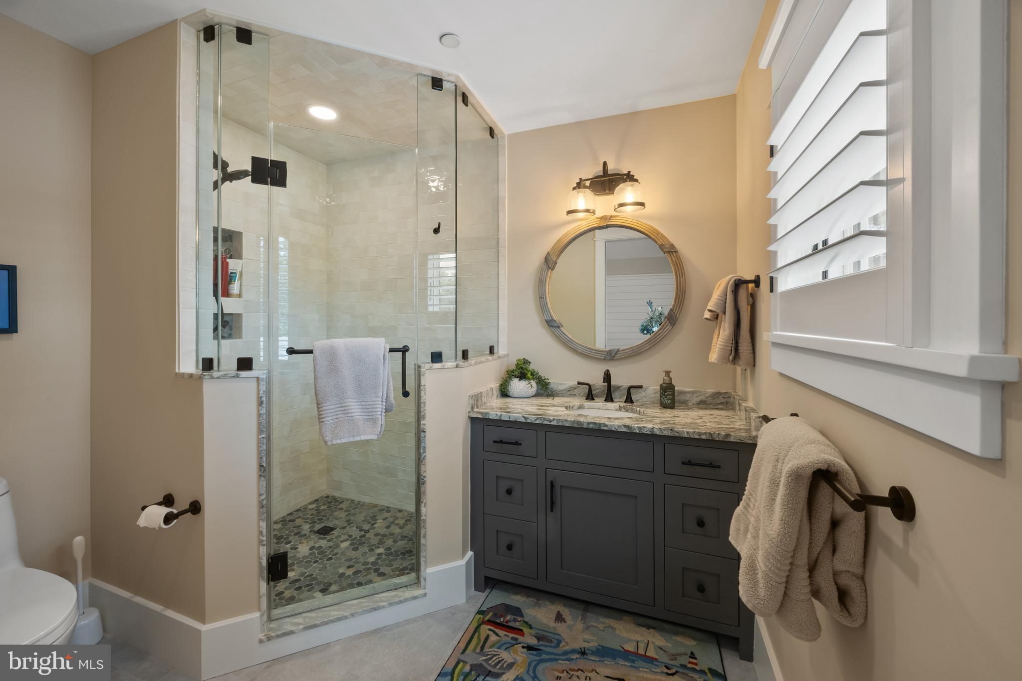 MURRAY HILL - Residential