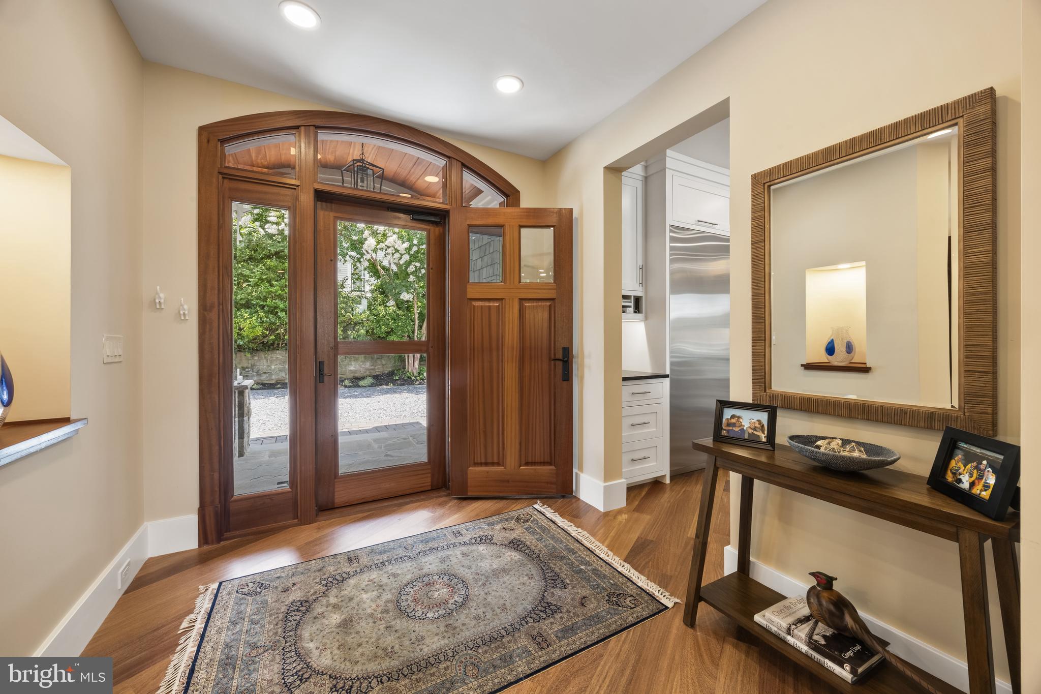 MURRAY HILL - Residential