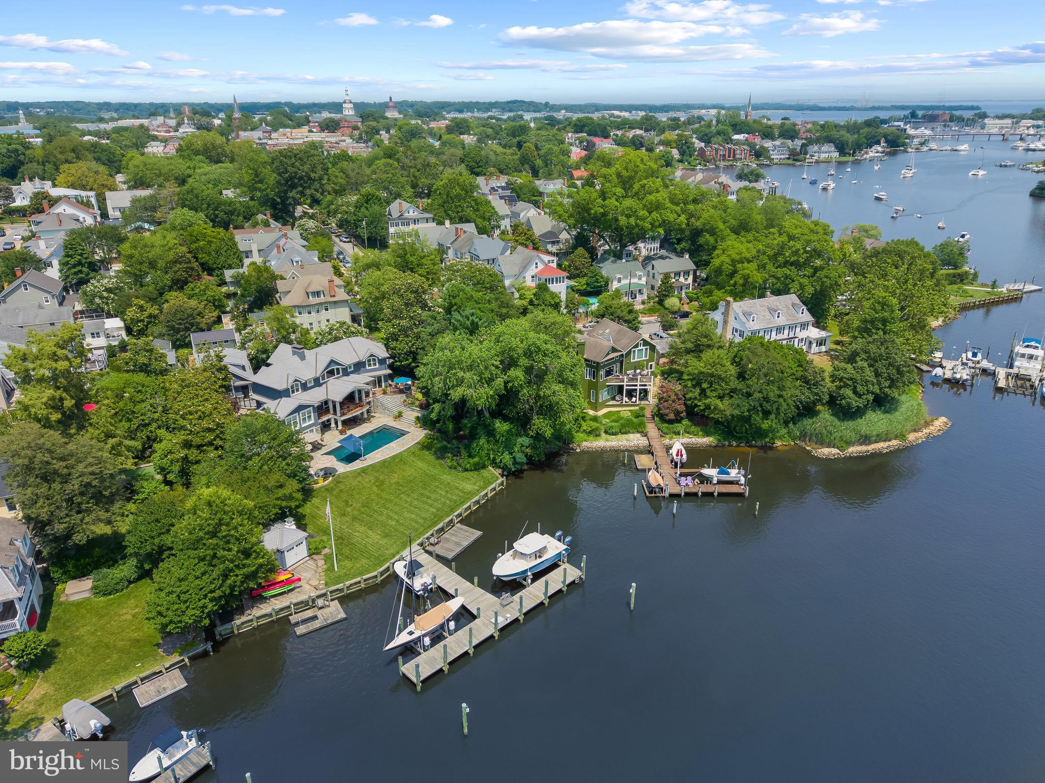 MURRAY HILL - Residential