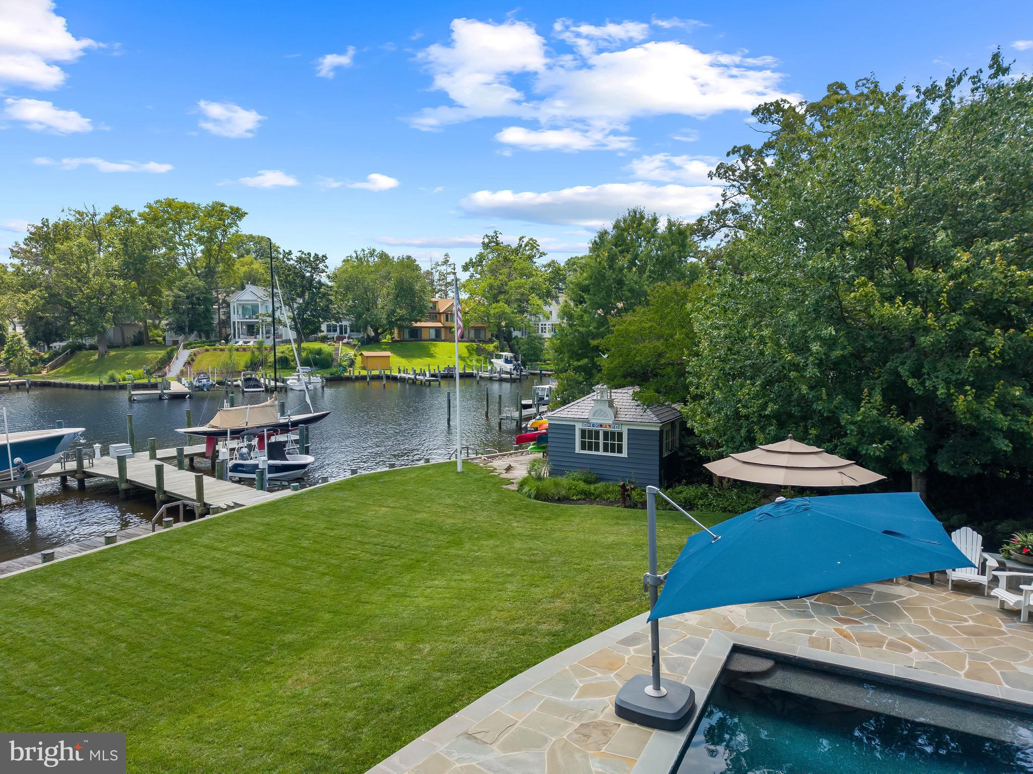 MURRAY HILL - Residential