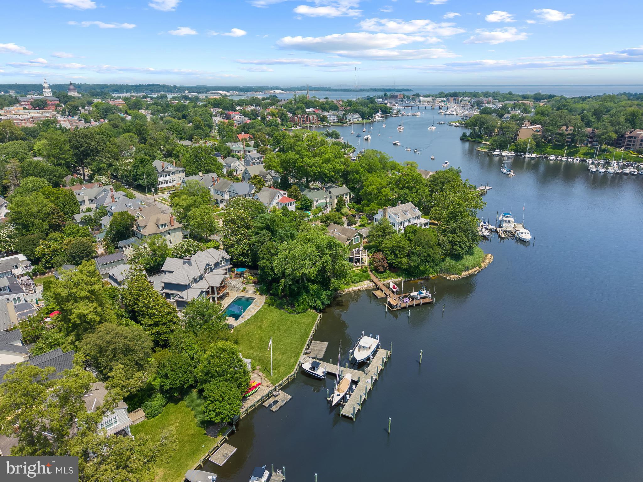 MURRAY HILL - Residential