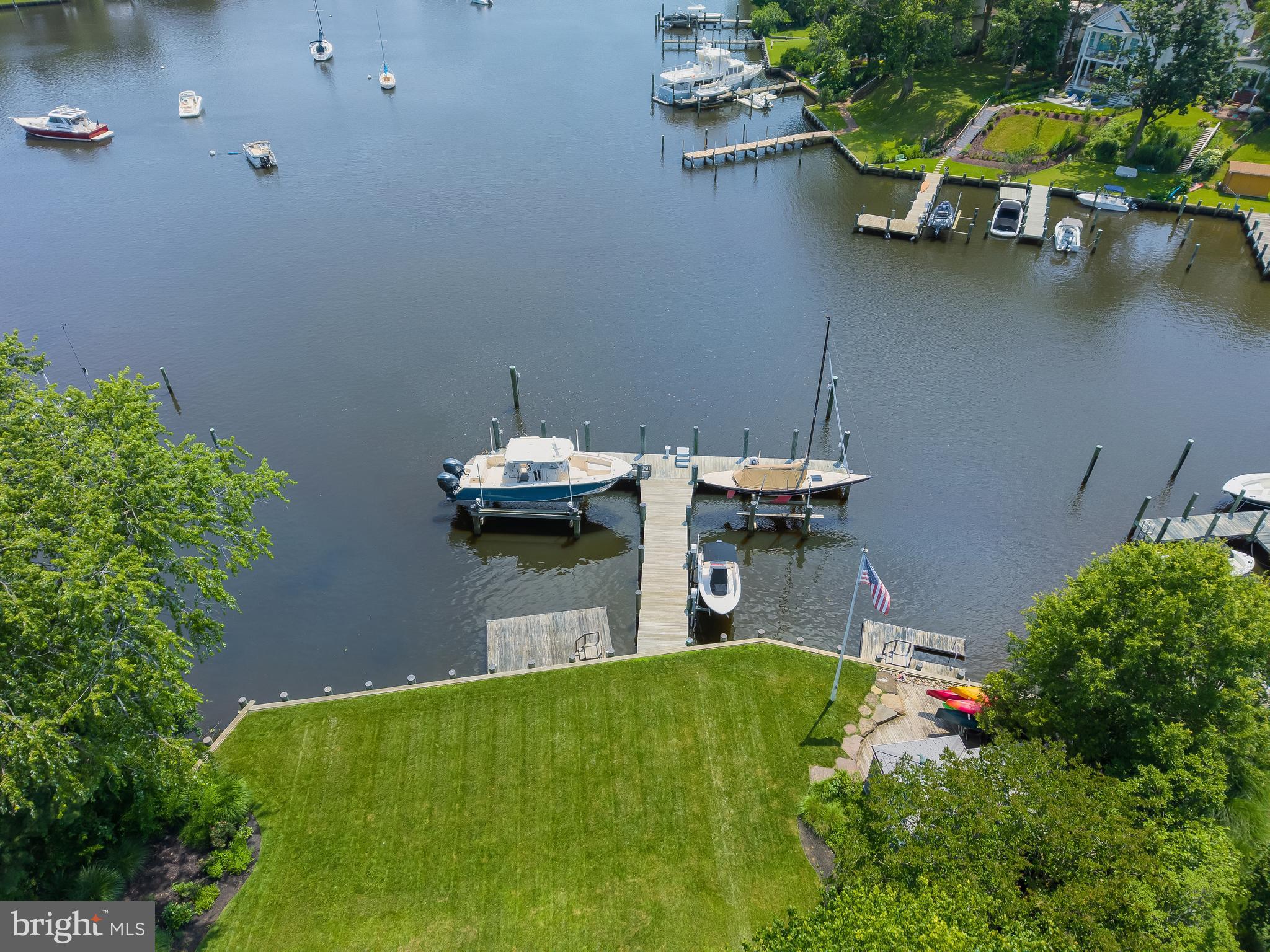 MURRAY HILL - Residential