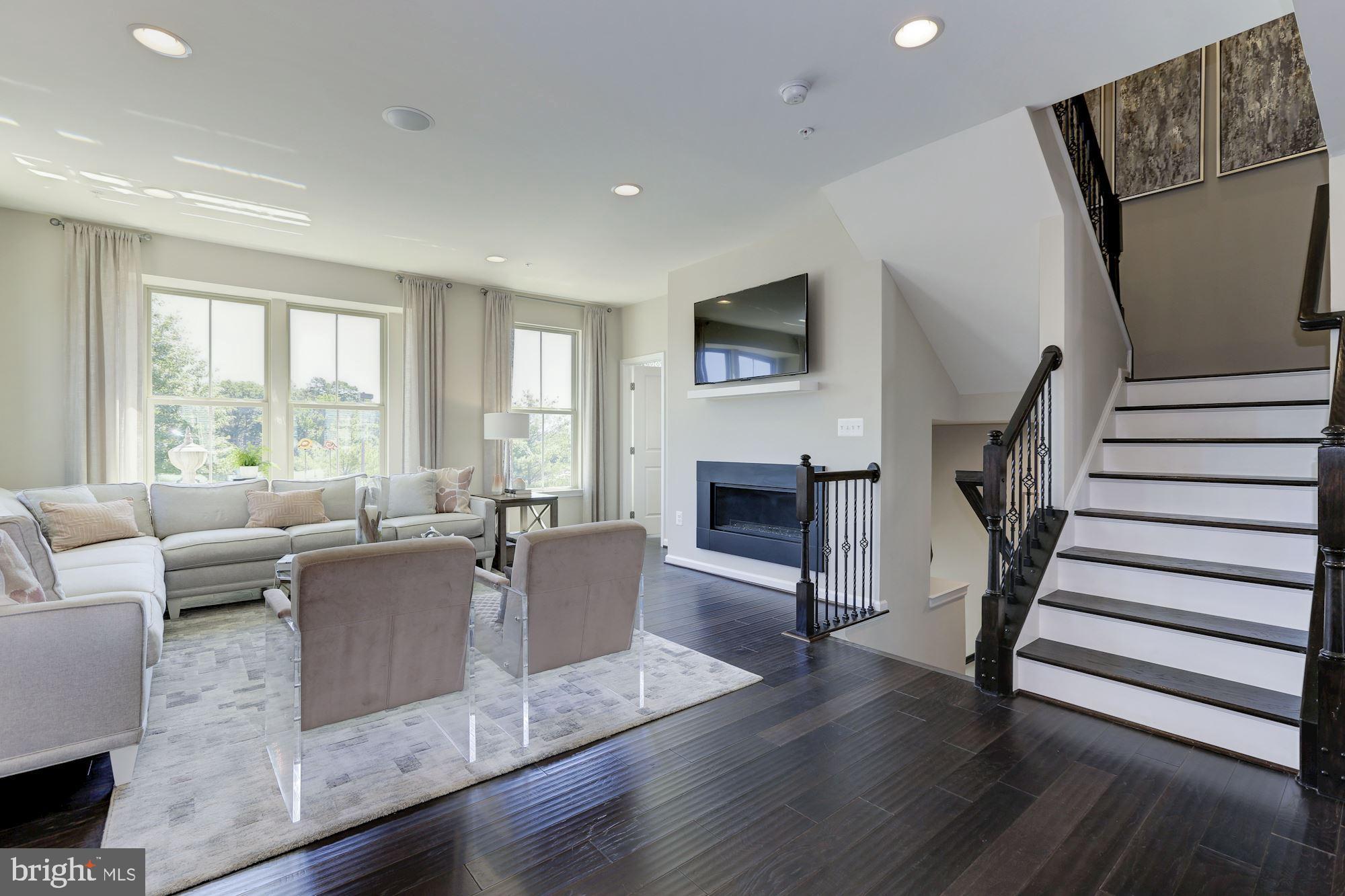 GLENN DALE CROSSING - Residential