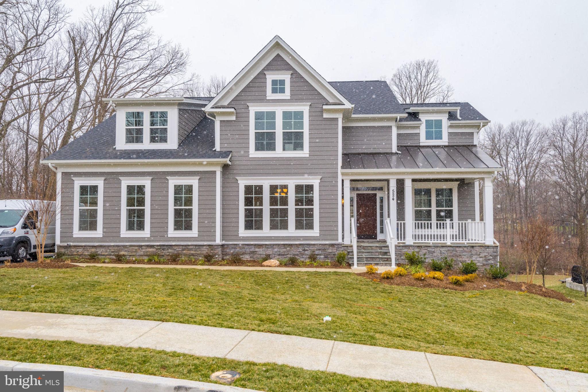 DUNN LORING WOODS - Residential