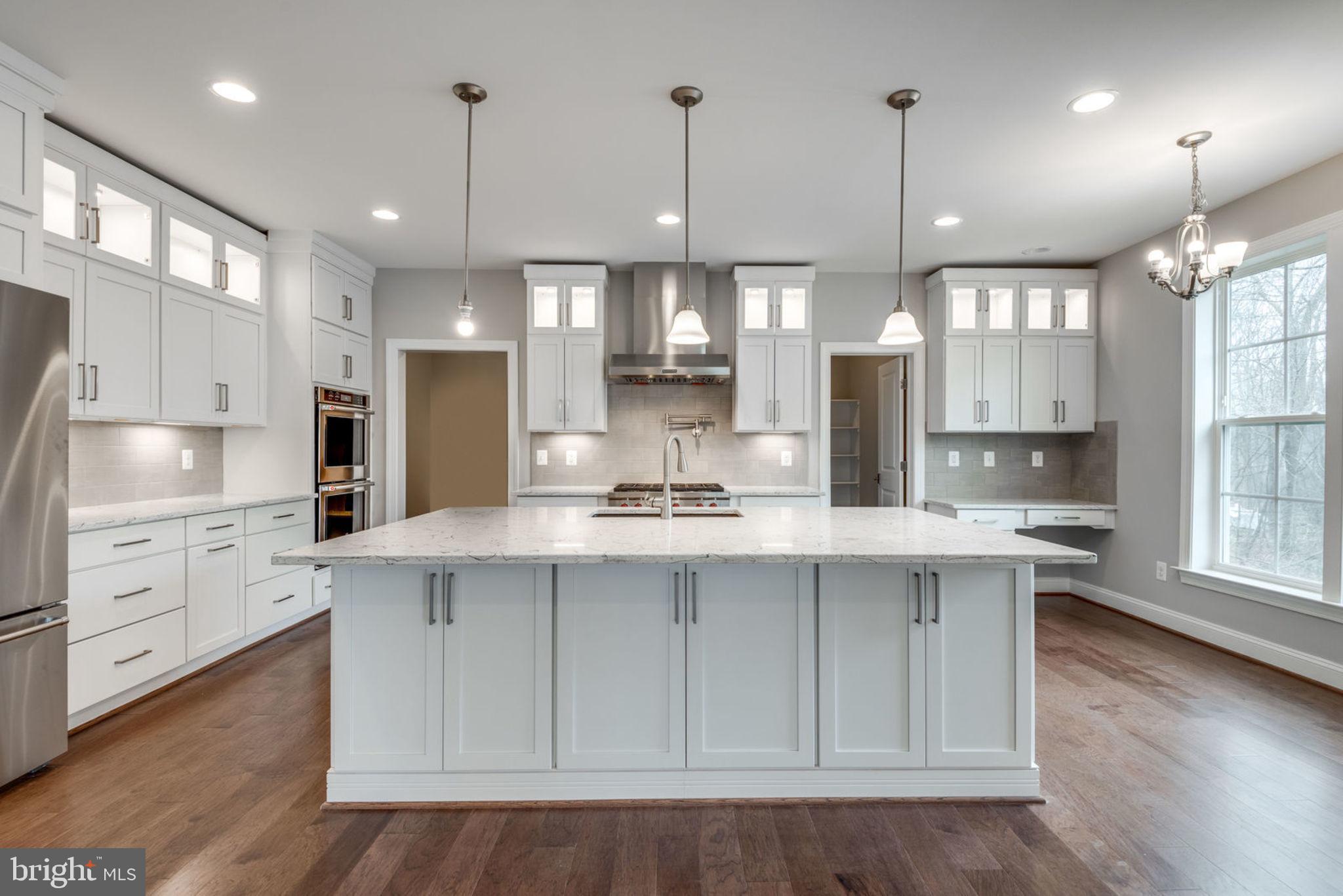 DUNN LORING WOODS - Residential