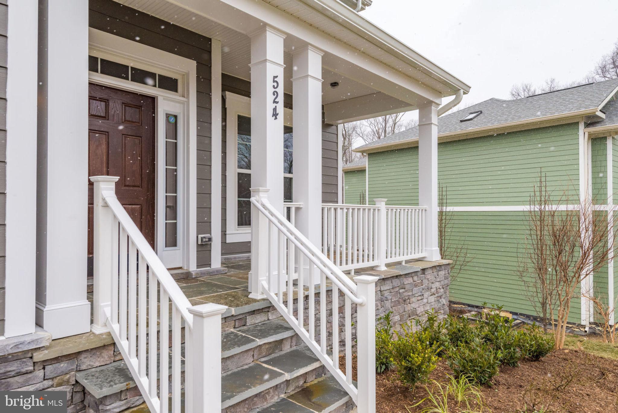 DUNN LORING WOODS - Residential