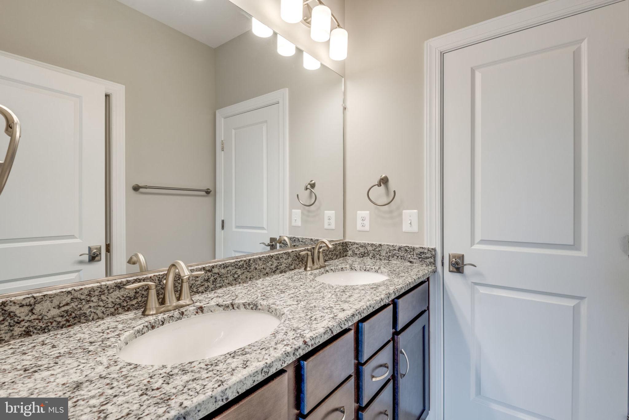 DUNN LORING WOODS - Residential