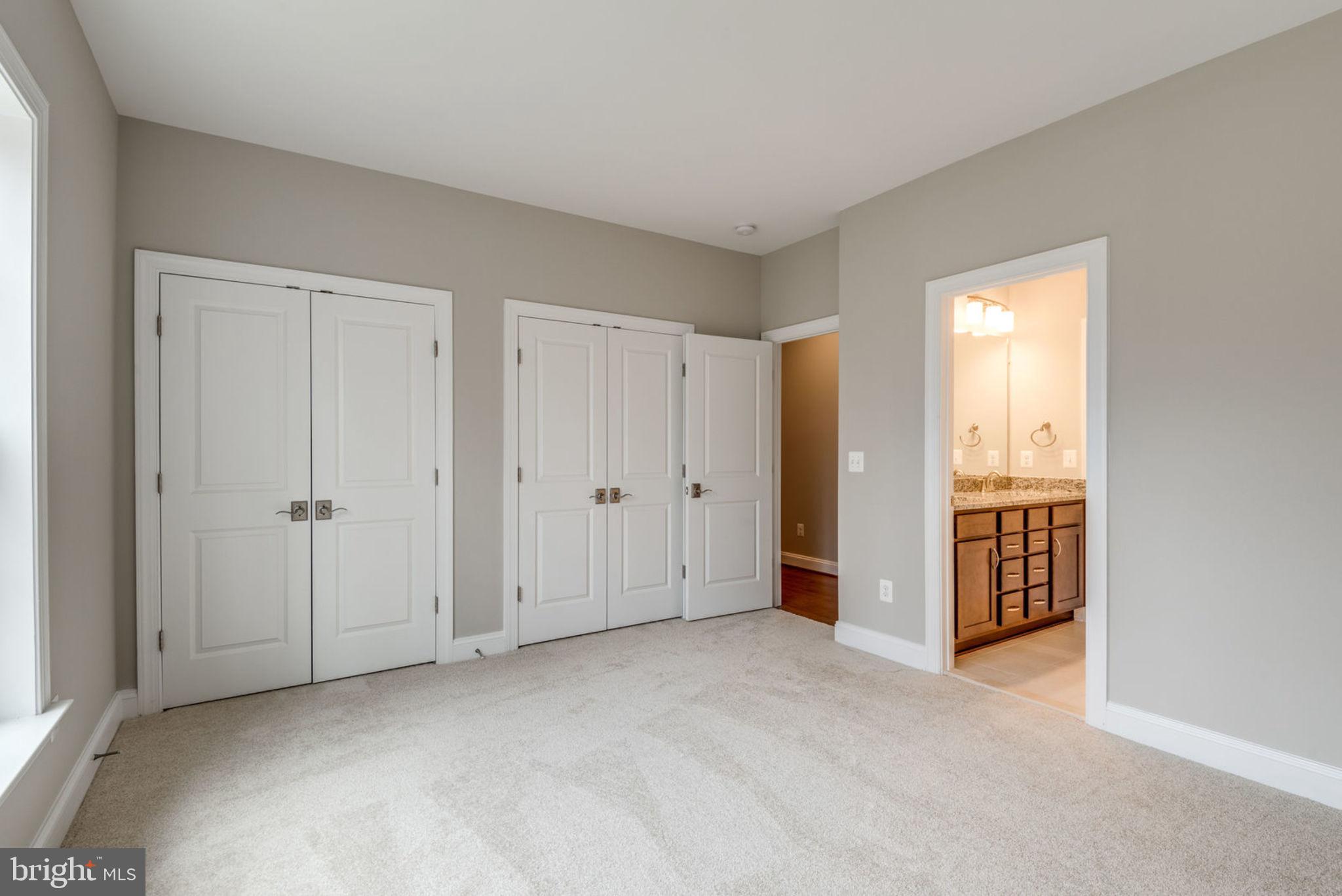 DUNN LORING WOODS - Residential