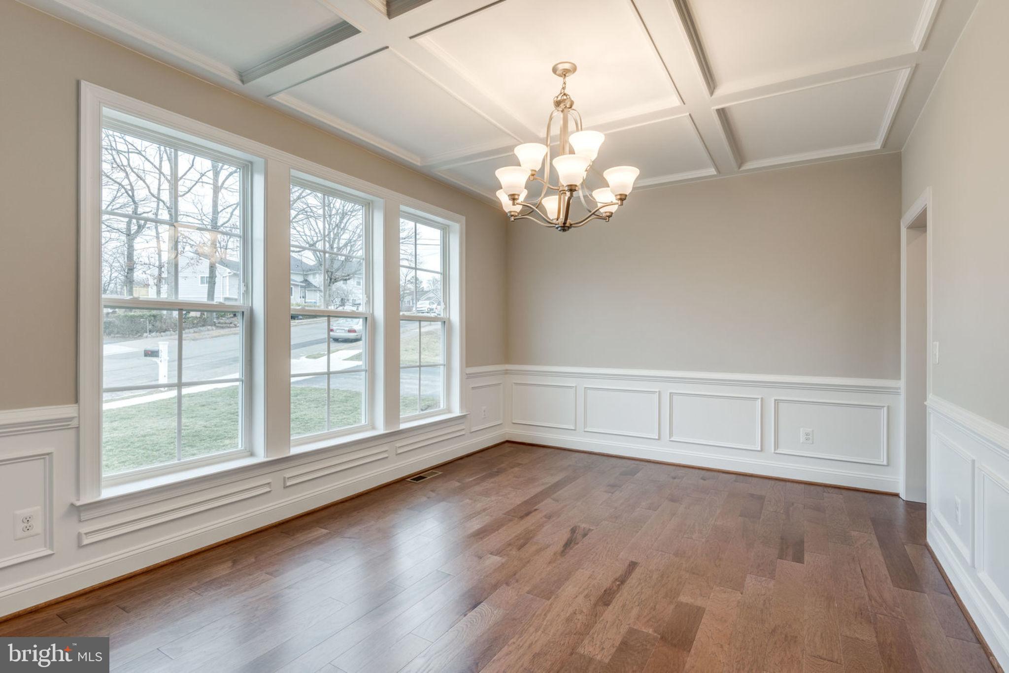 DUNN LORING WOODS - Residential