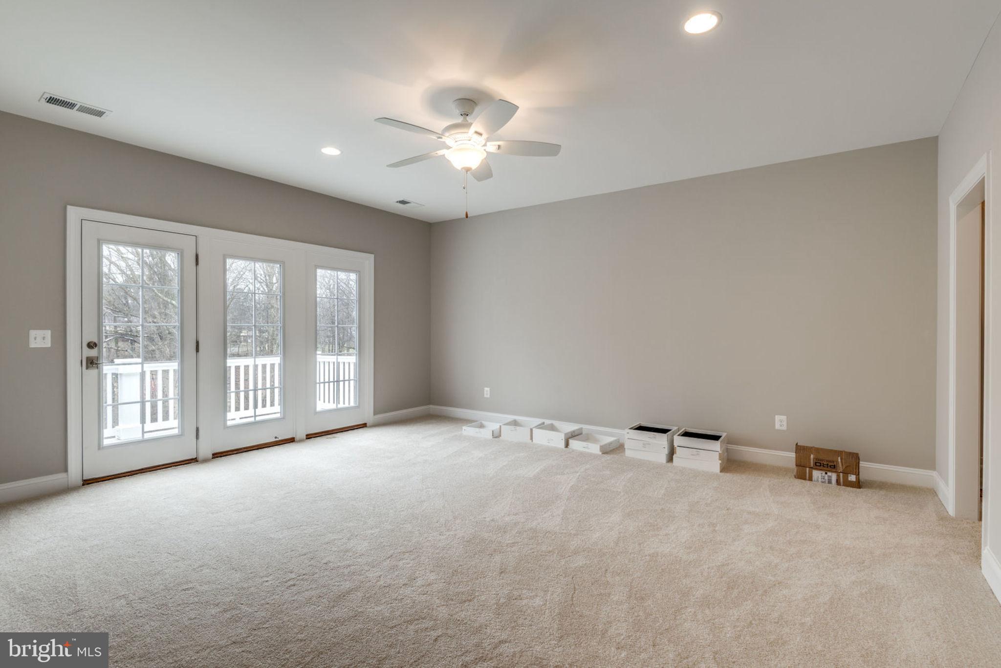 DUNN LORING WOODS - Residential