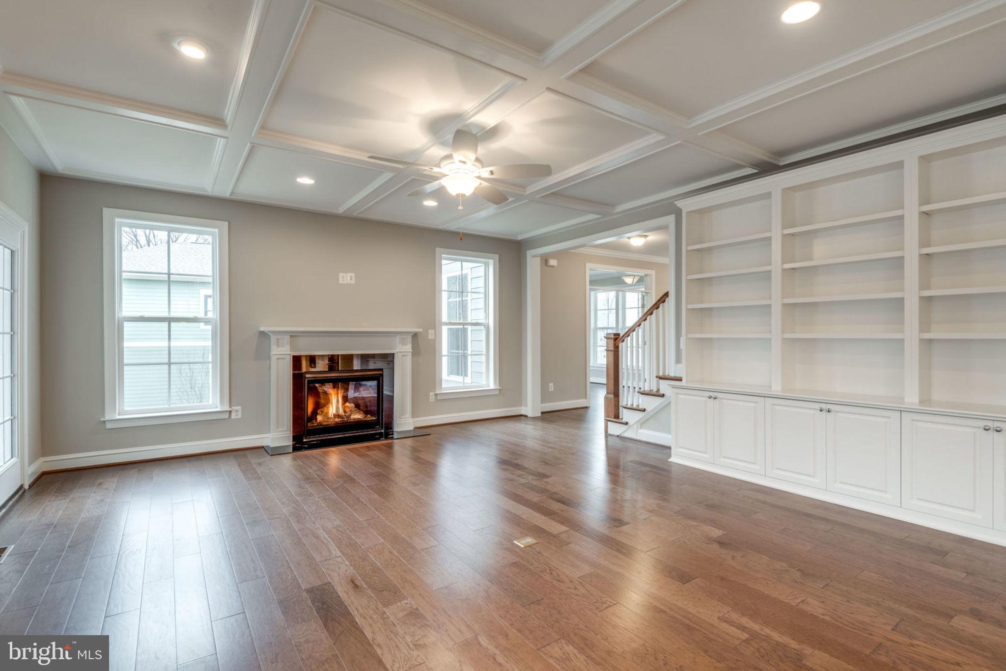 DUNN LORING WOODS - Residential