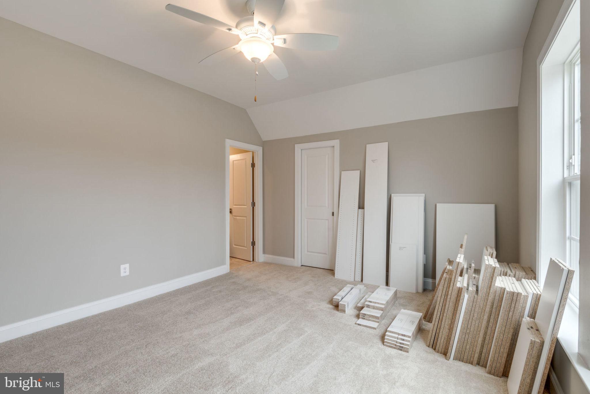 DUNN LORING WOODS - Residential