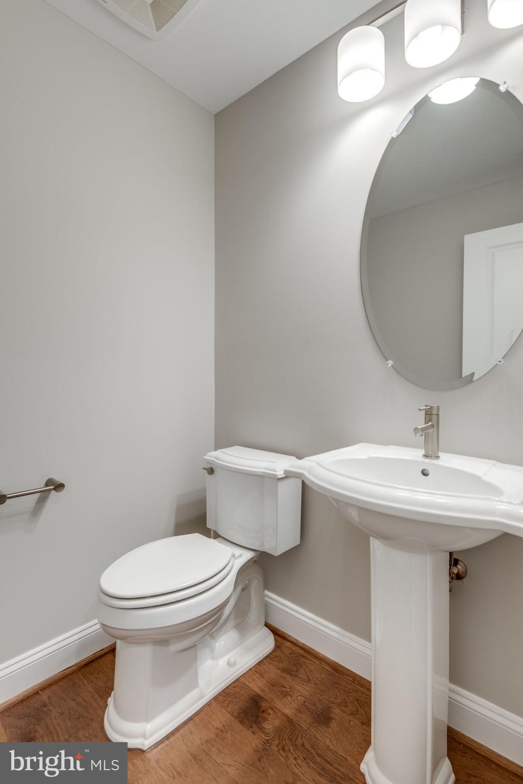 DUNN LORING WOODS - Residential