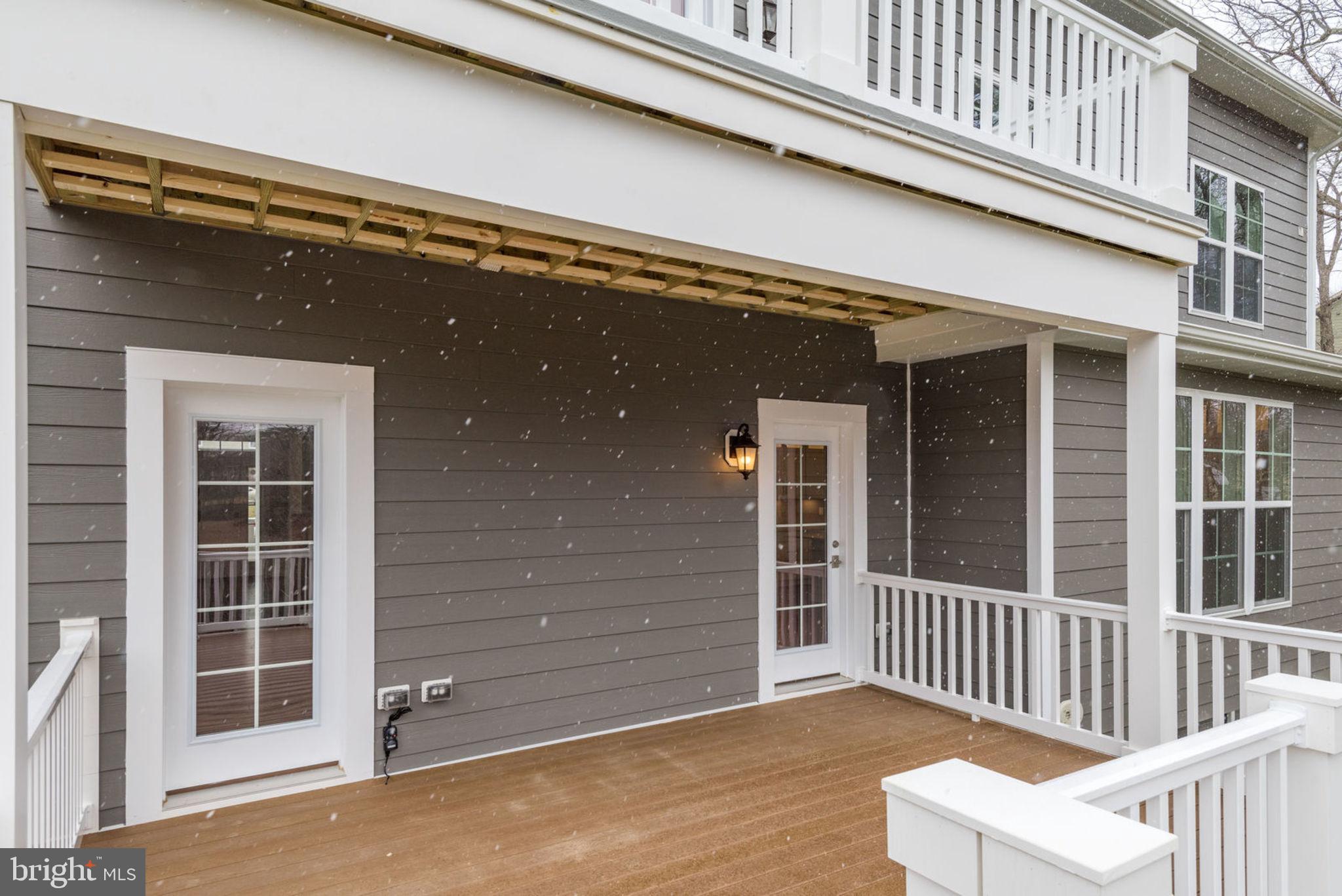 DUNN LORING WOODS - Residential