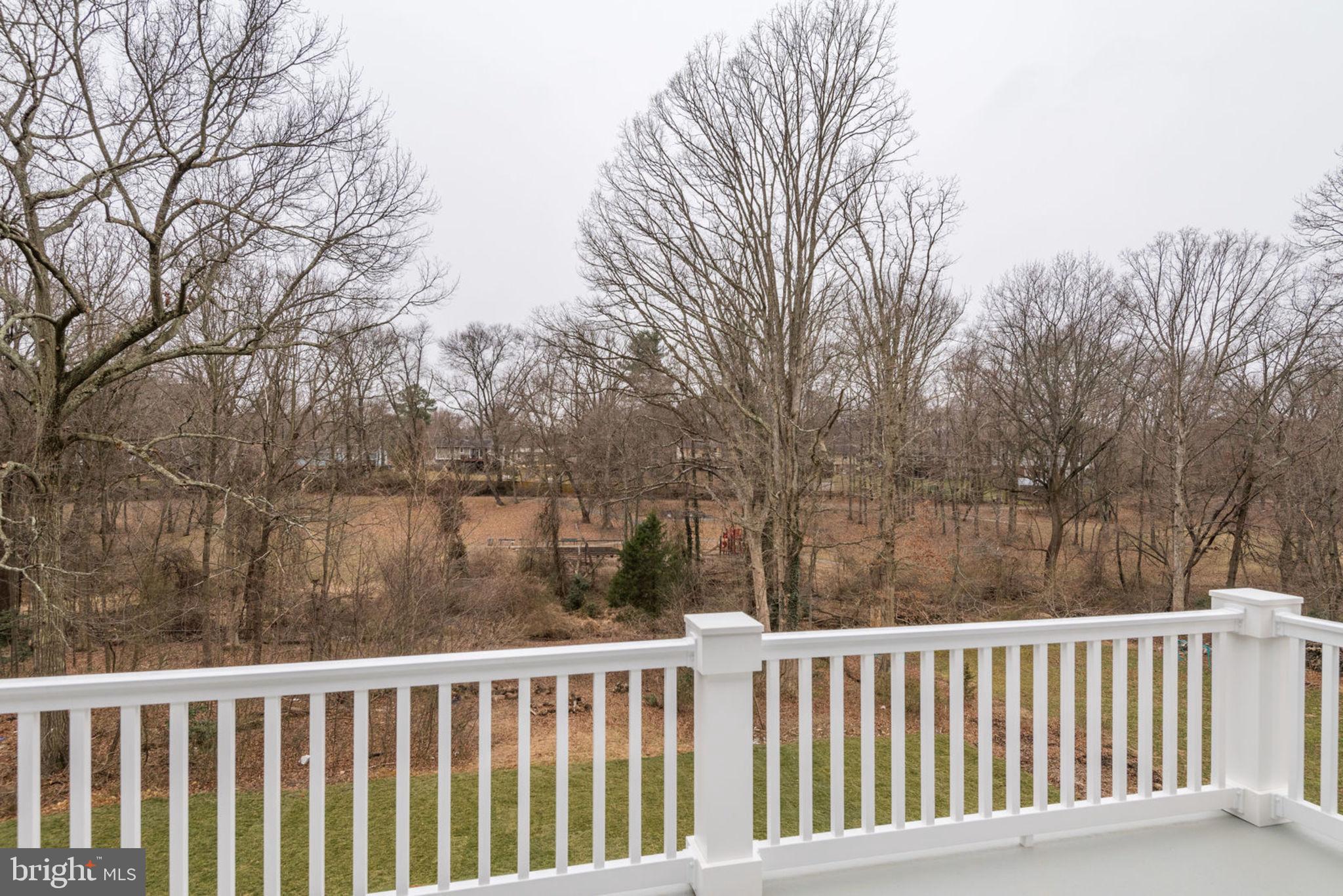 DUNN LORING WOODS - Residential