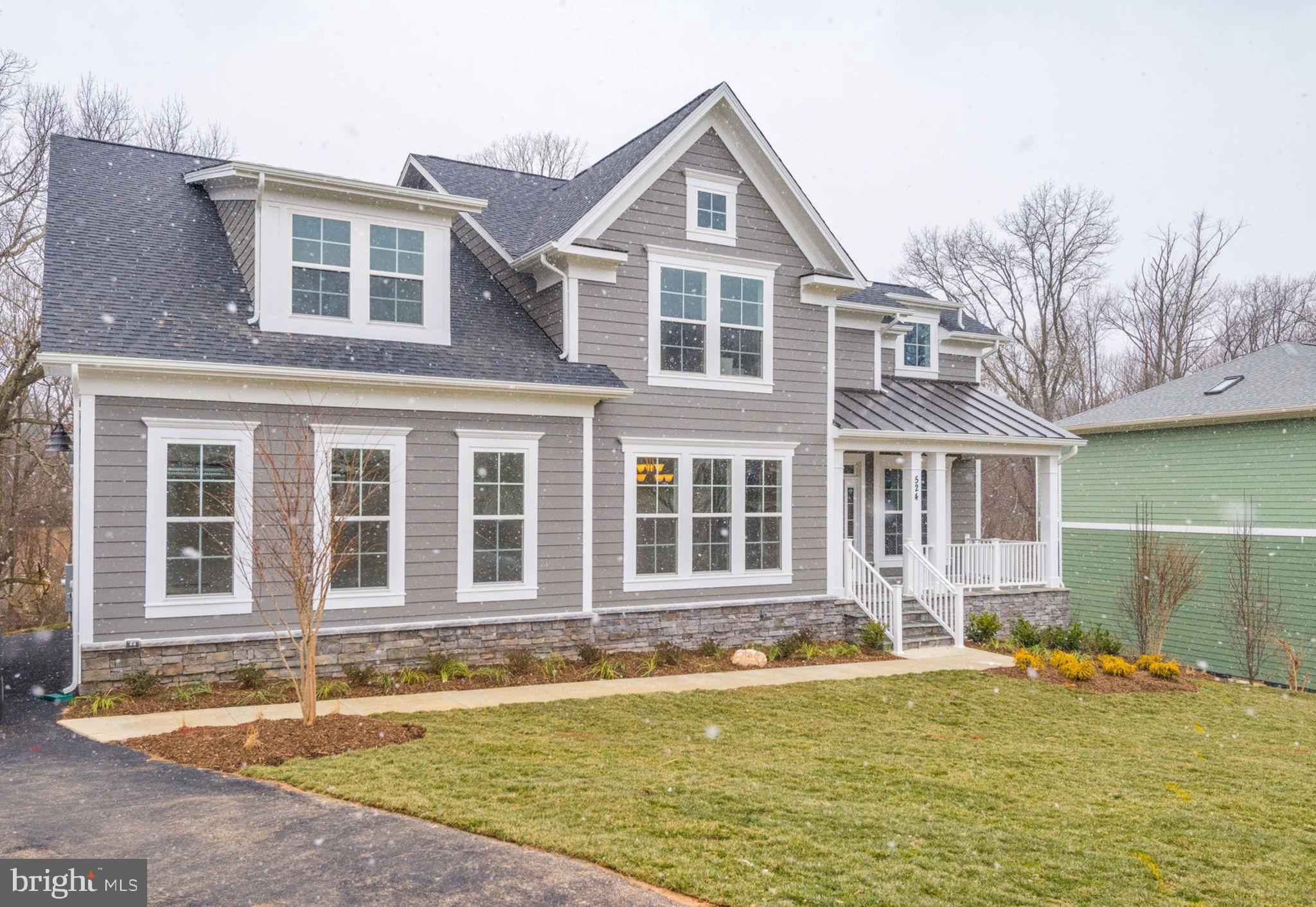 DUNN LORING WOODS - Residential