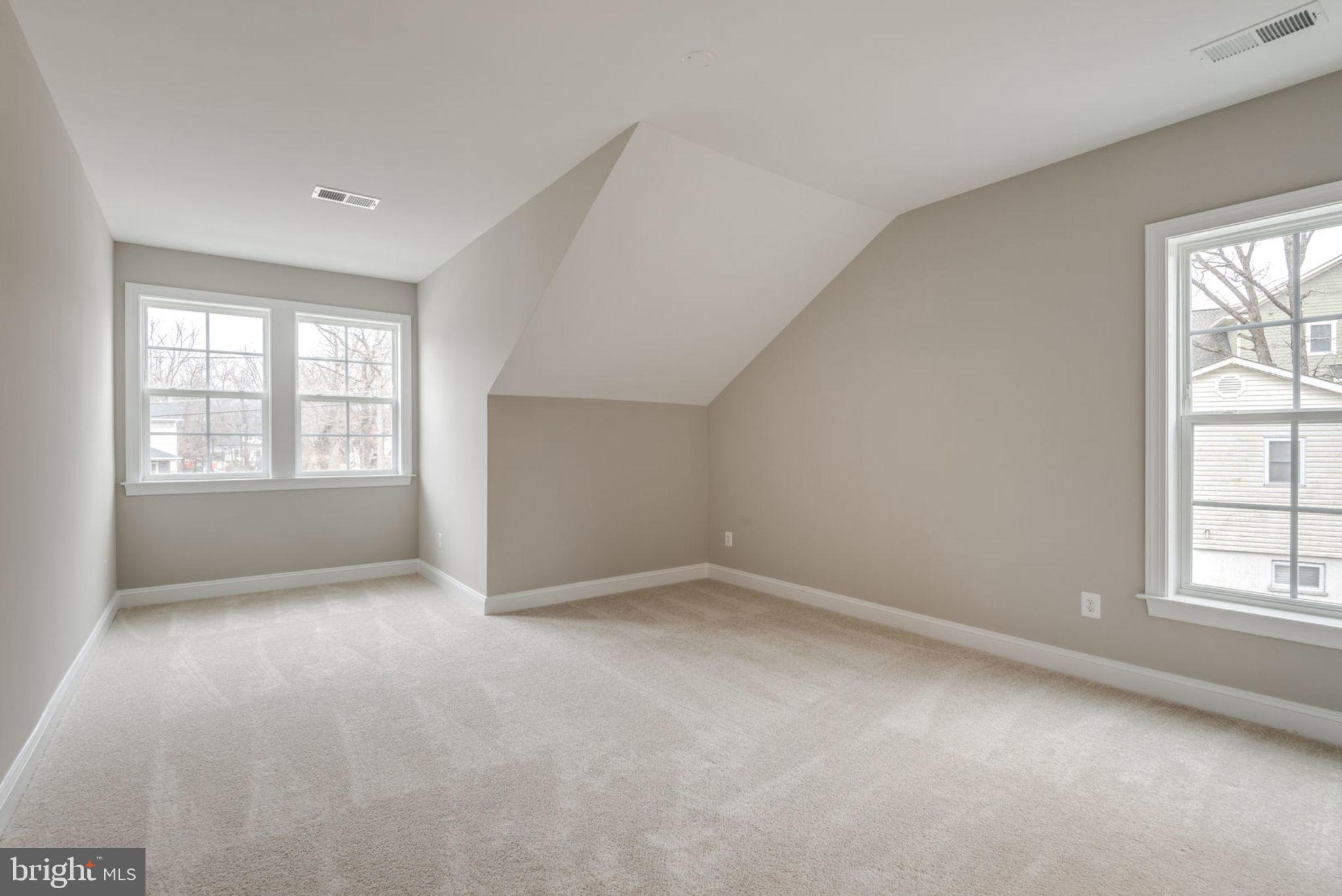 DUNN LORING WOODS - Residential