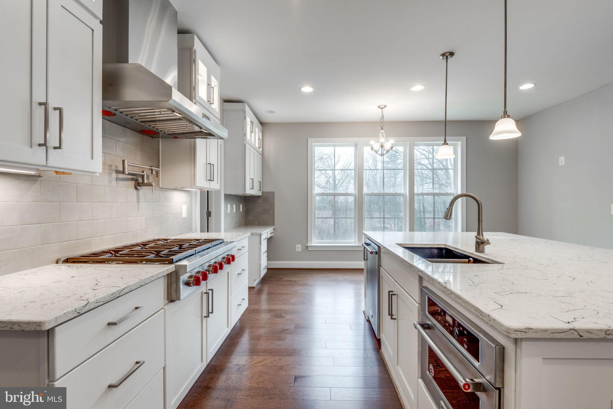 DUNN LORING WOODS - Residential