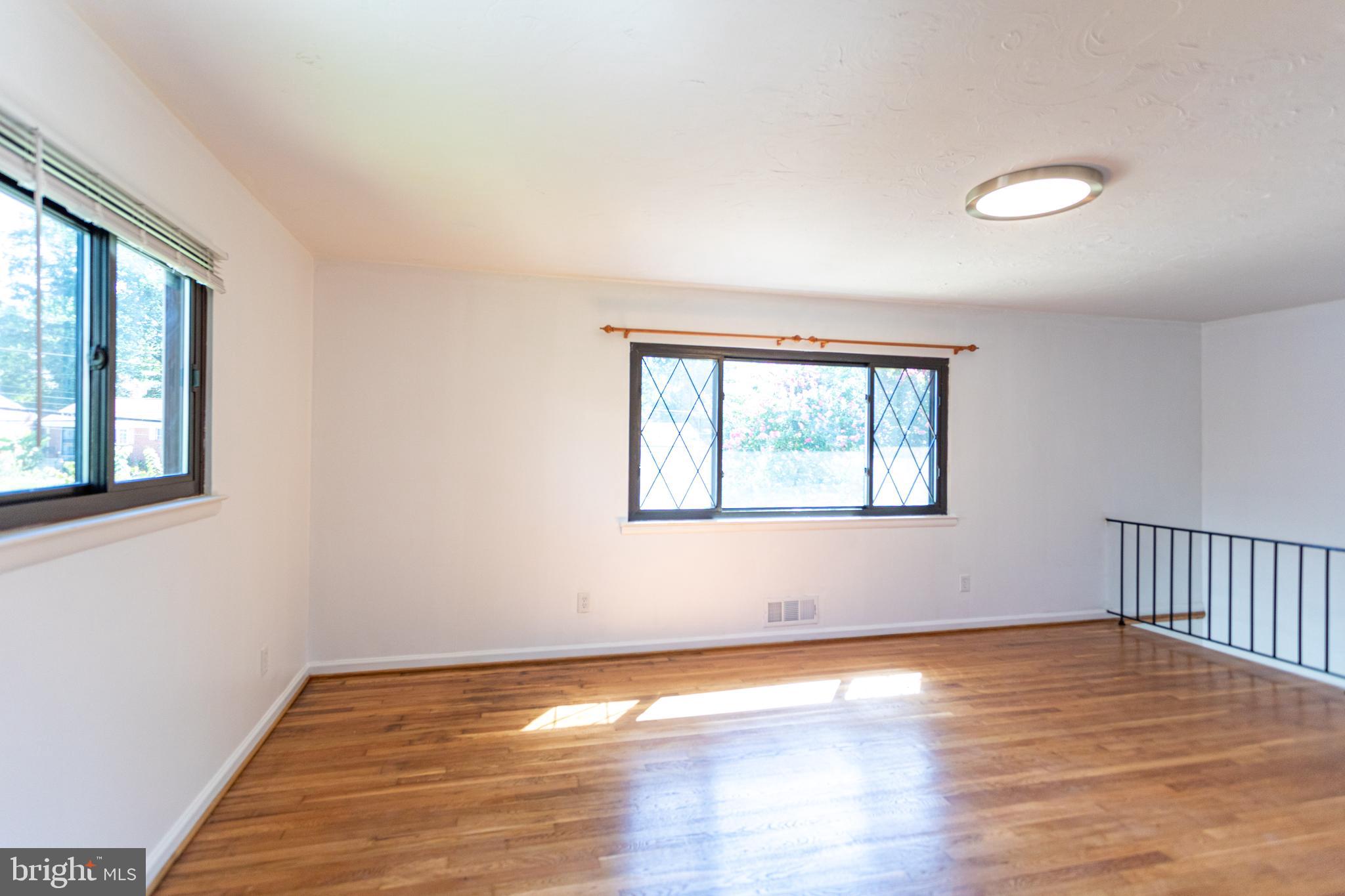 HILLCREST HEIGHTS - Residential