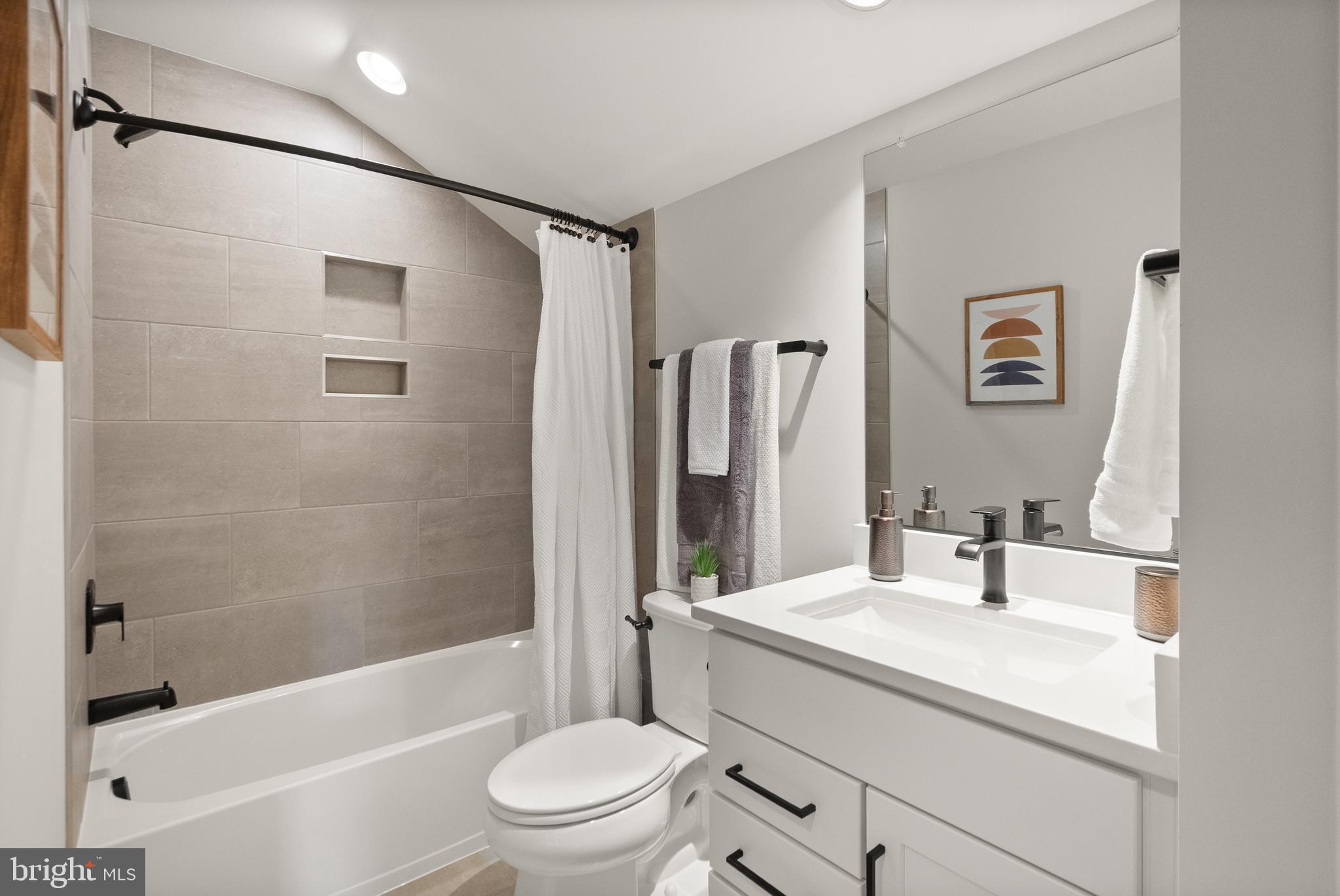 ELLISON HEIGHTS BRYANTS - Residential