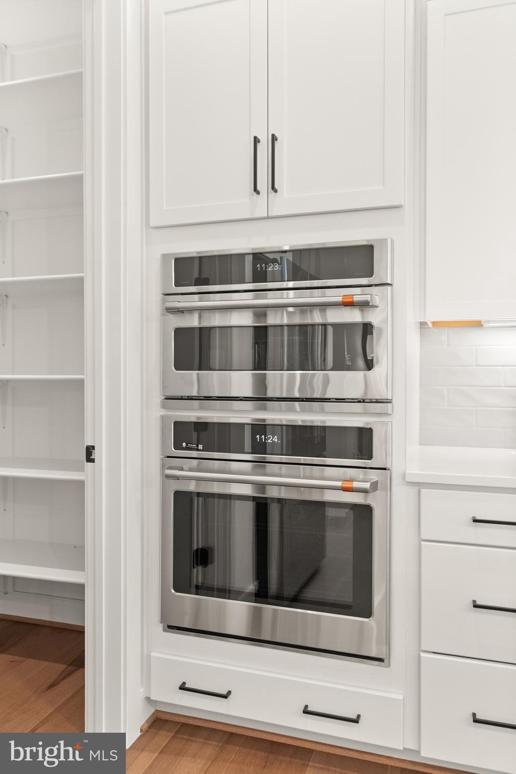 ELLISON HEIGHTS BRYANTS - Residential