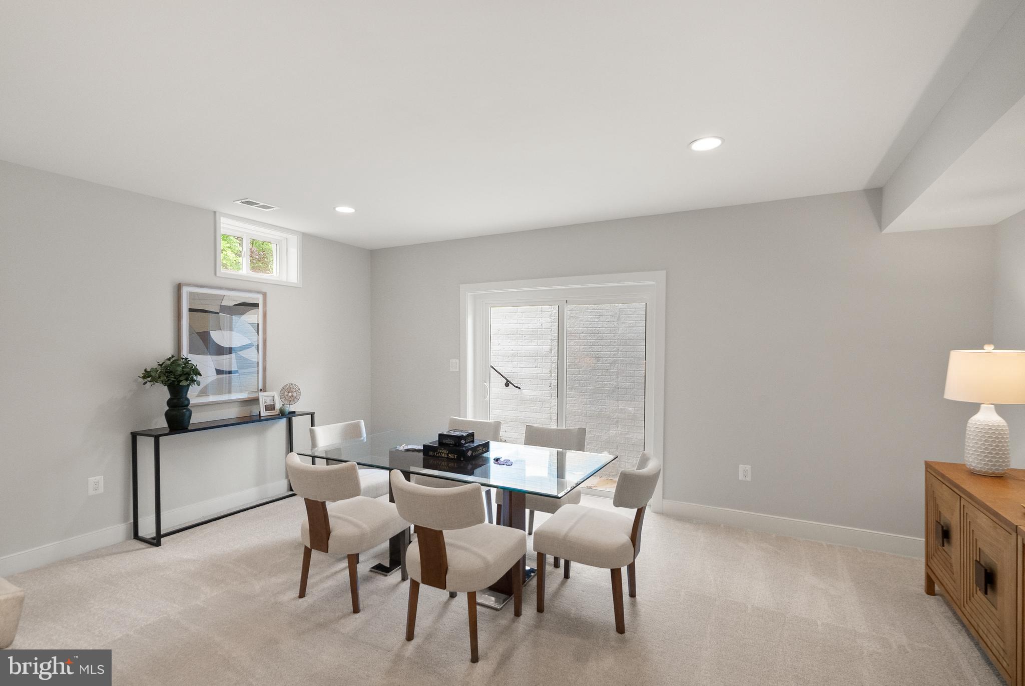 ELLISON HEIGHTS BRYANTS - Residential