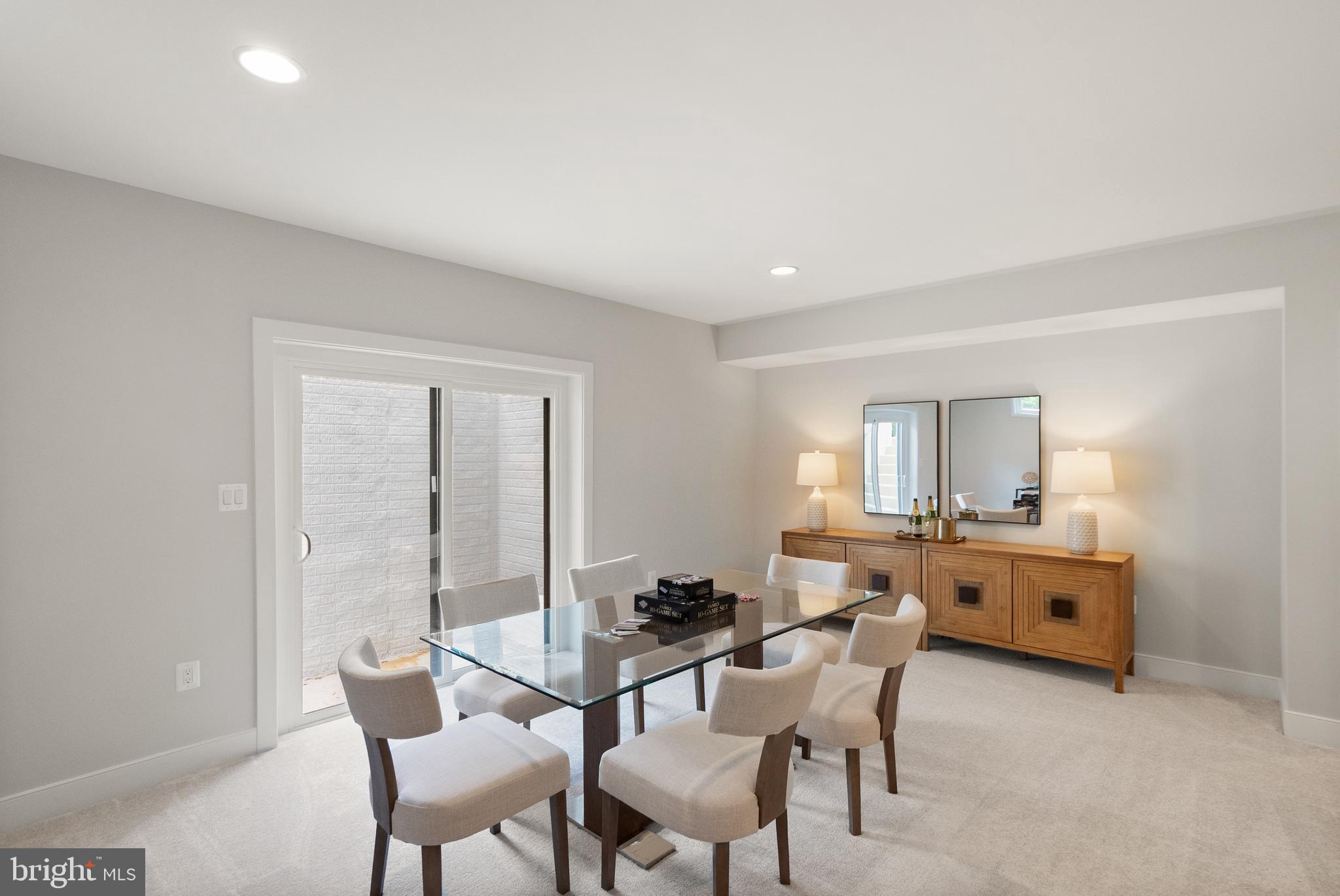 ELLISON HEIGHTS BRYANTS - Residential